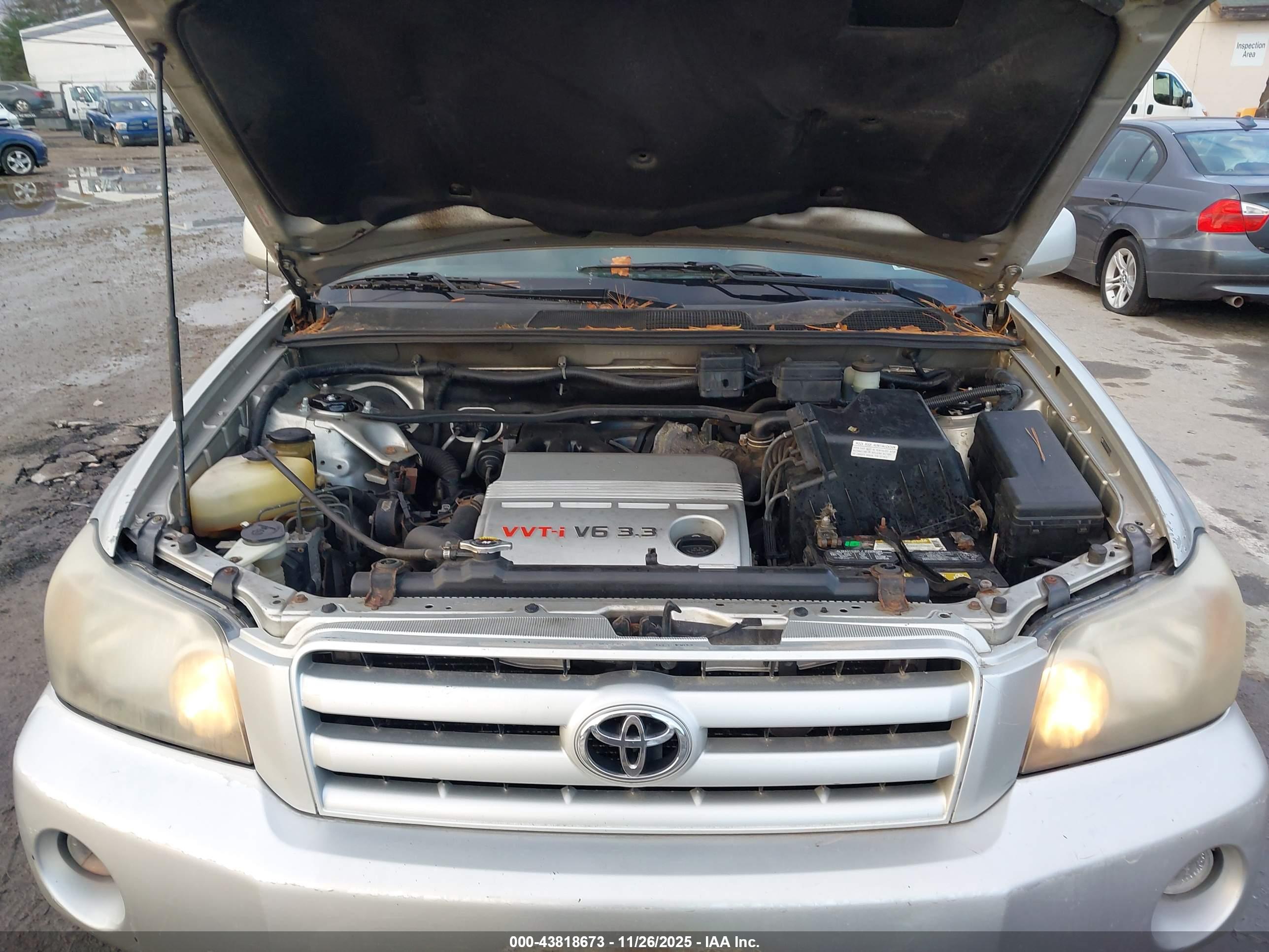 TOYOTA HIGHLANDER image 10