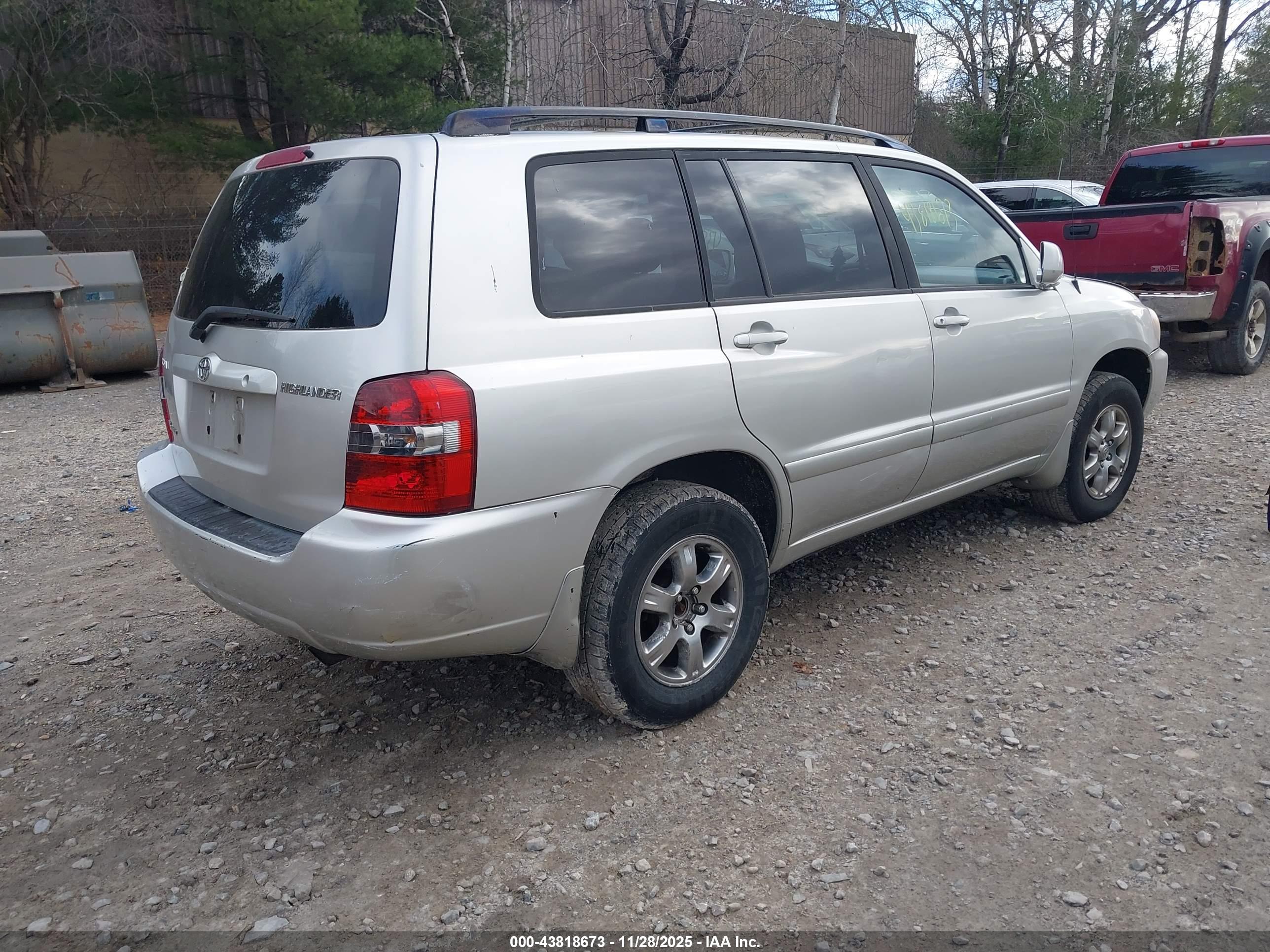 TOYOTA HIGHLANDER image 4