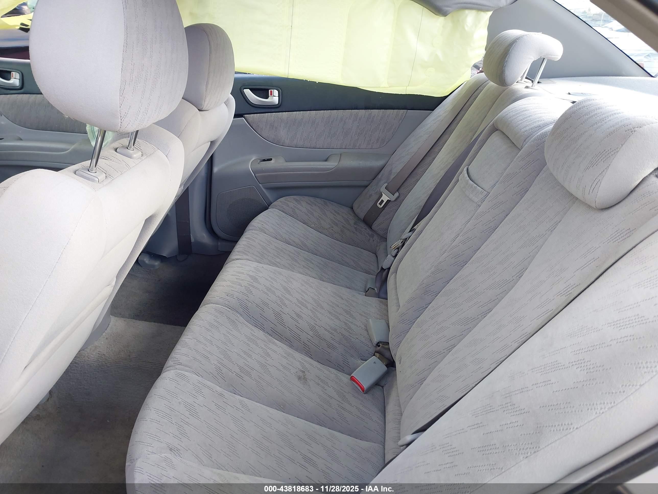 HYUNDAI SONATA image 8