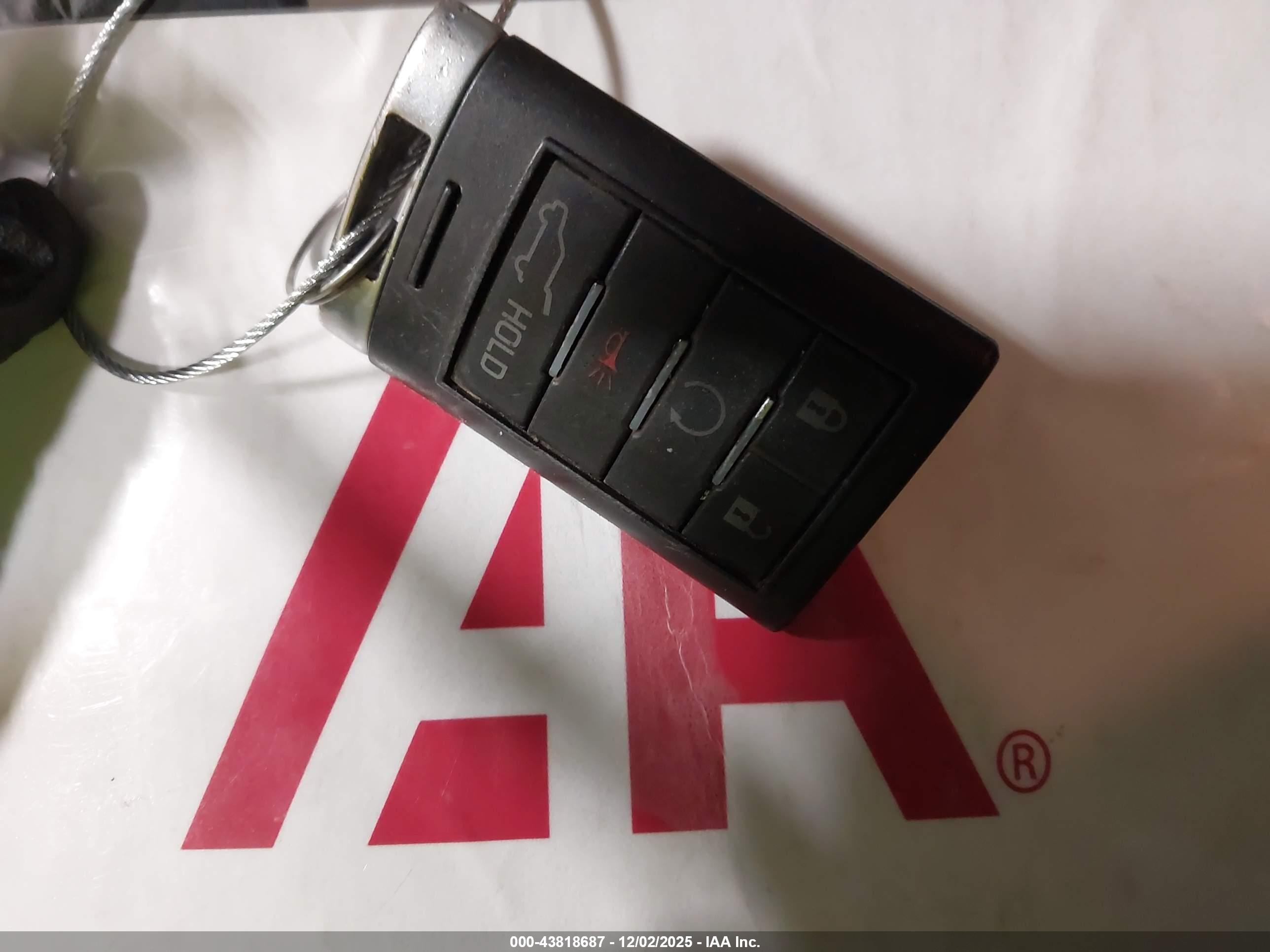 CADILLAC SRX image 11