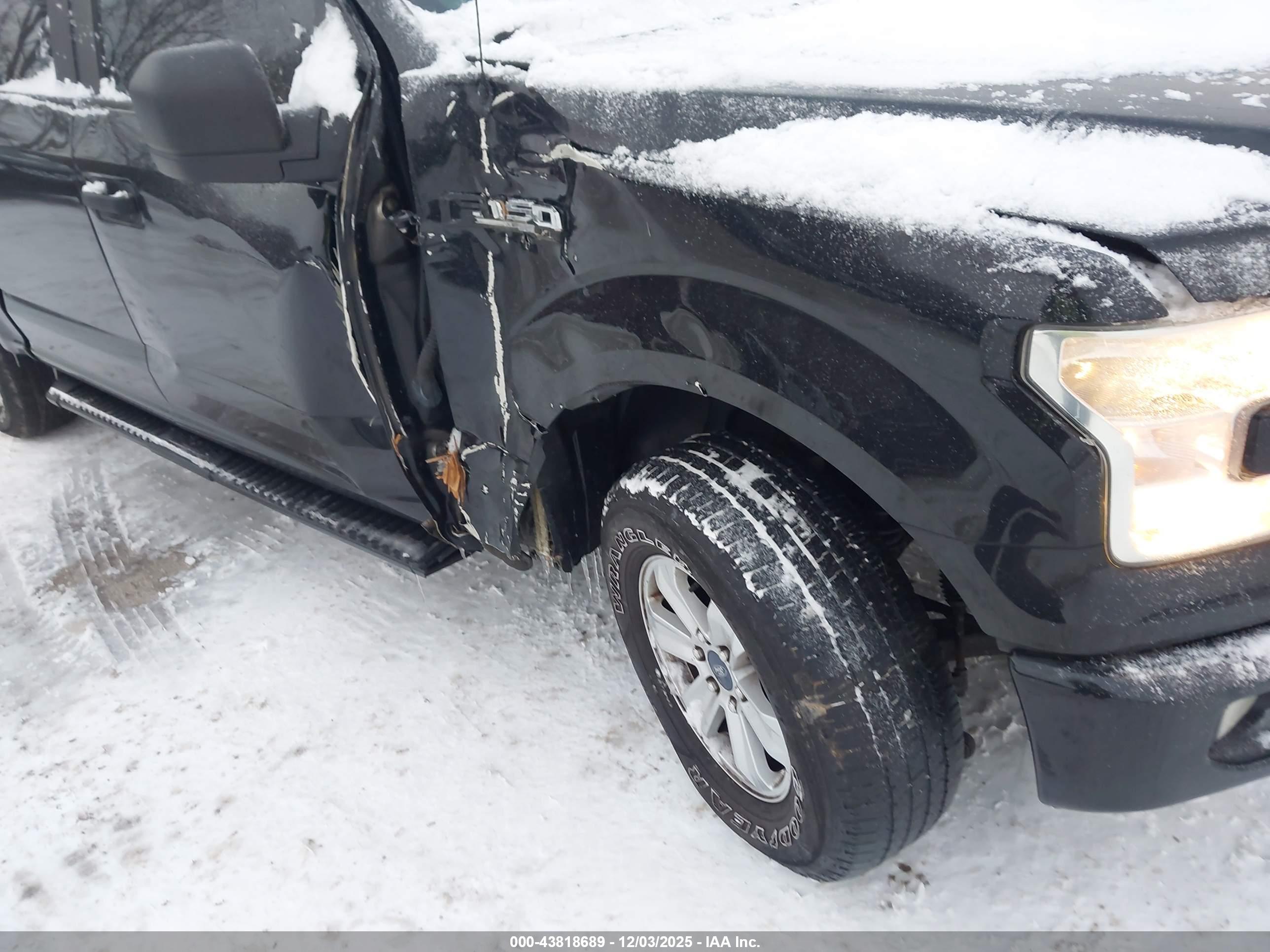 FORD F-150 image 6