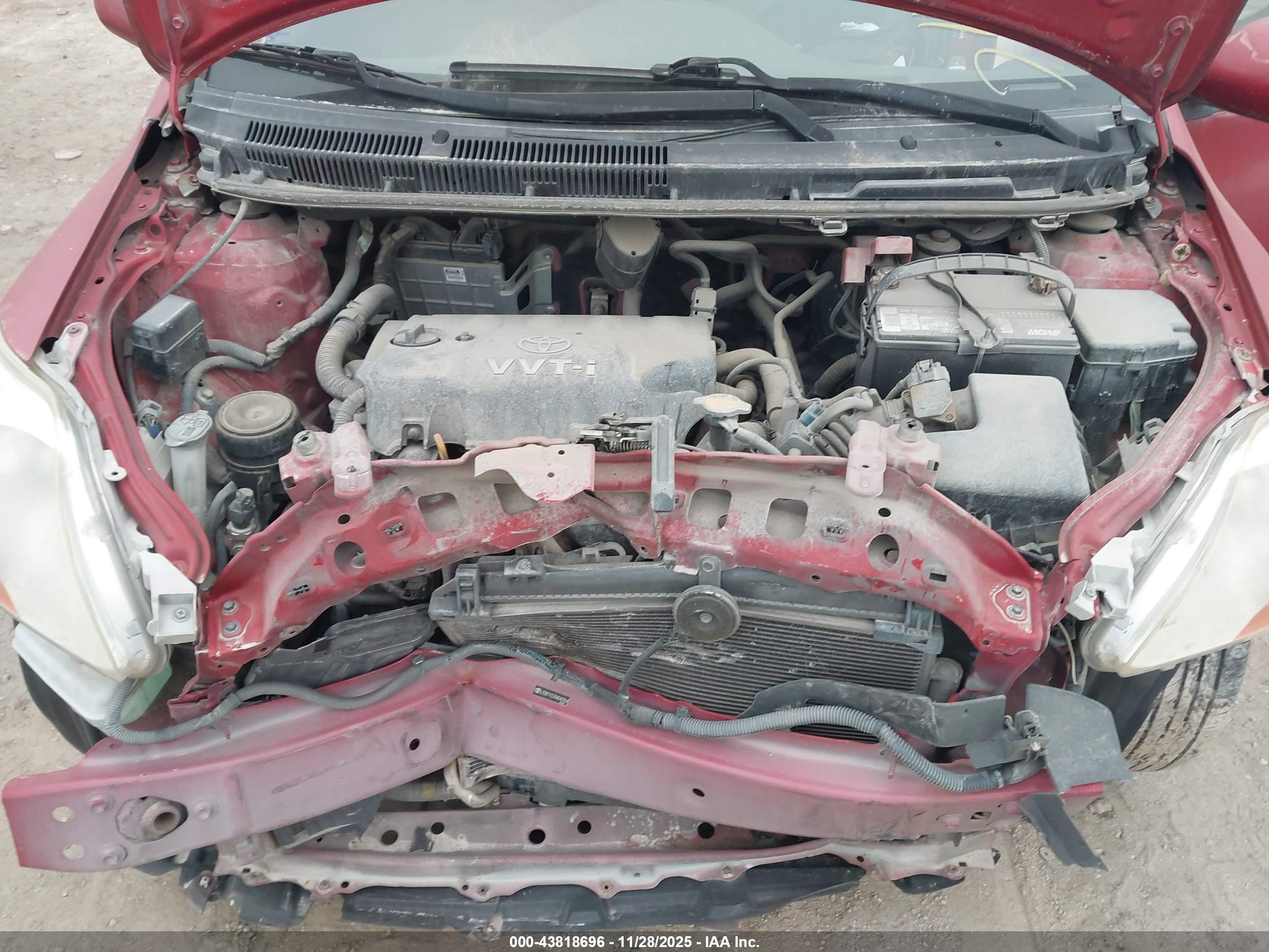 TOYOTA YARIS image 10