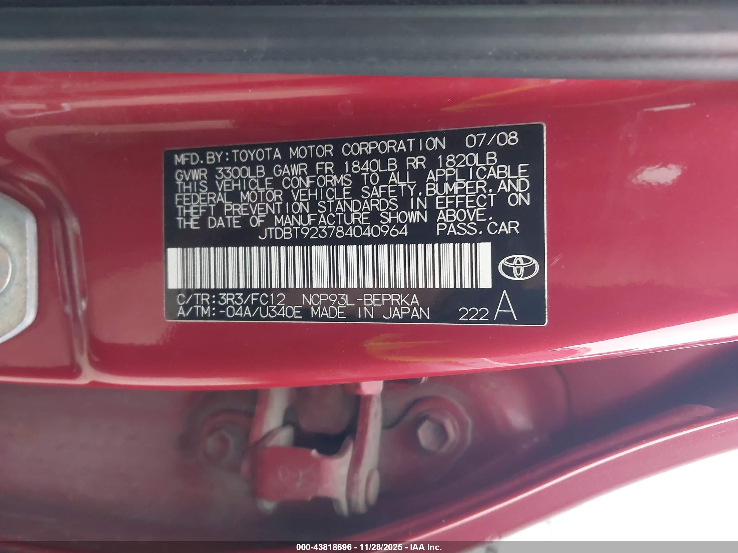 TOYOTA YARIS image 9