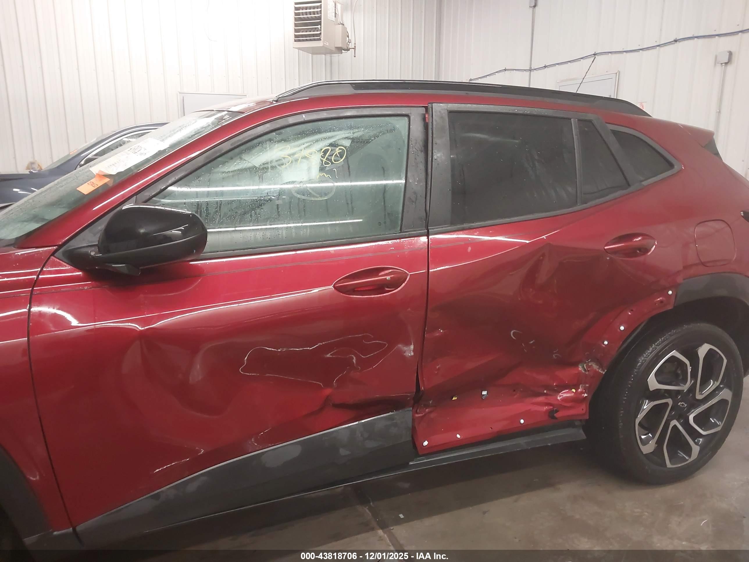 CHEVROLET TRAX image 6