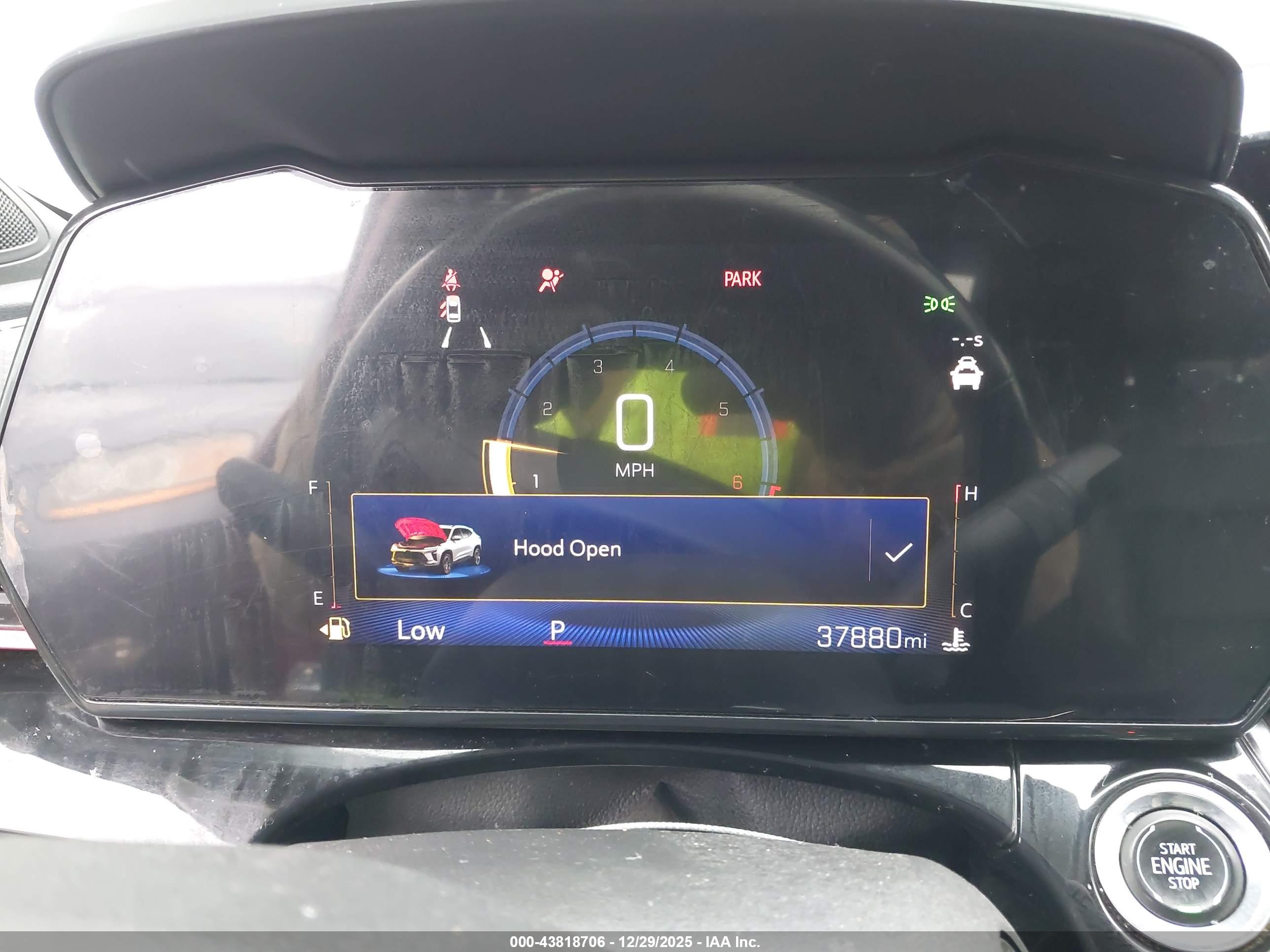 CHEVROLET TRAX image 7