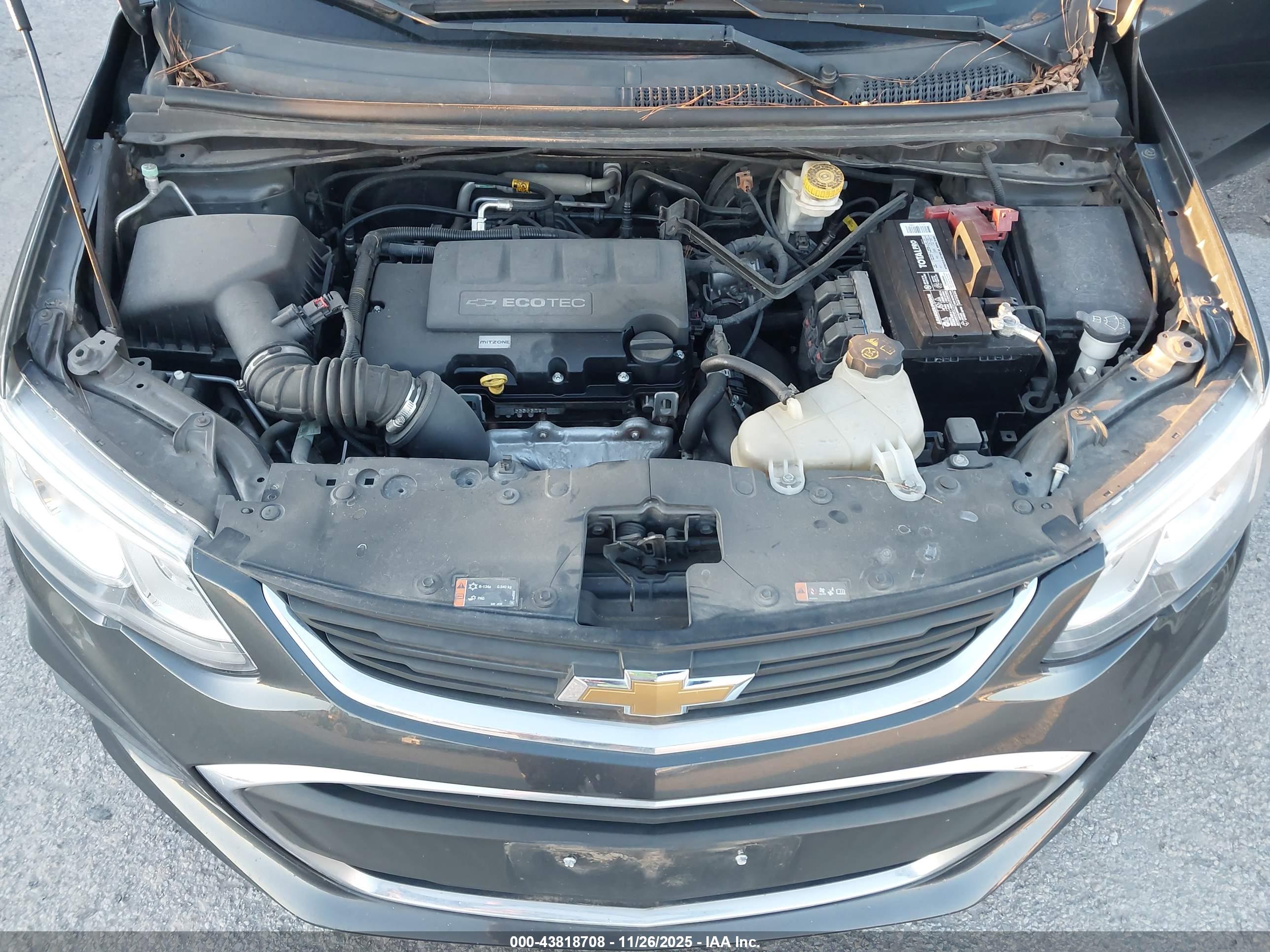 CHEVROLET SONIC image 10