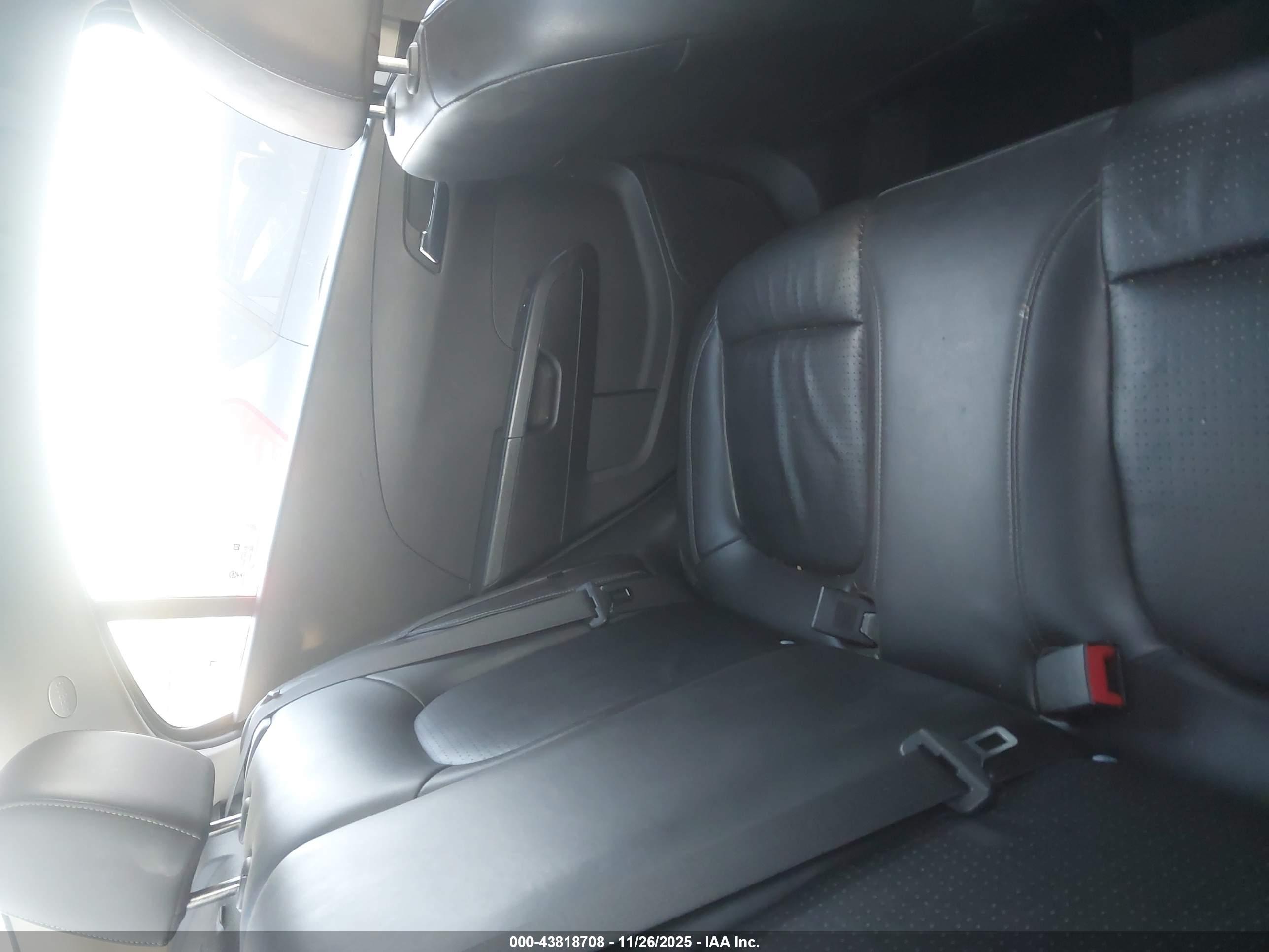 CHEVROLET SONIC image 8