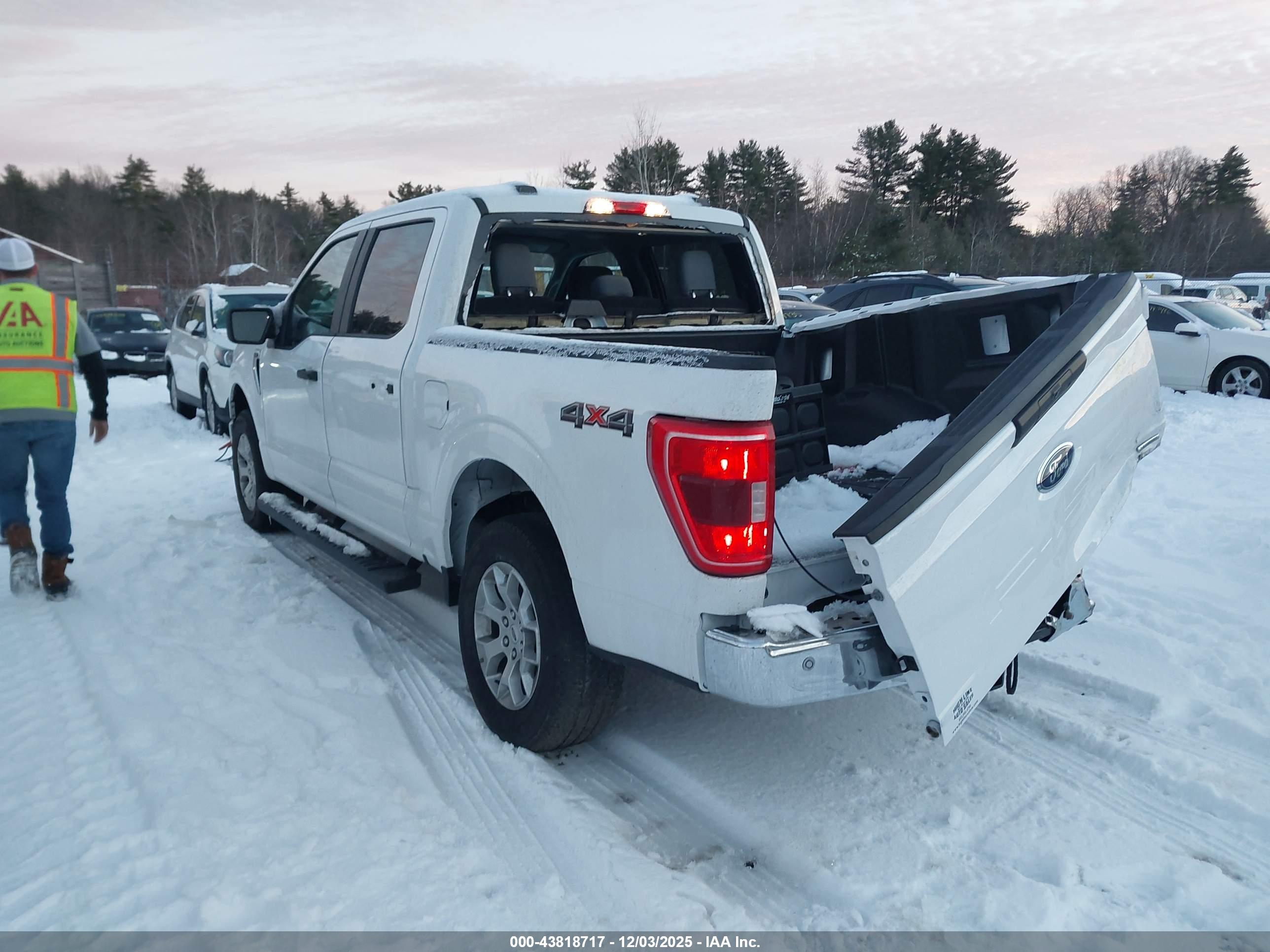 FORD F-150 image 3