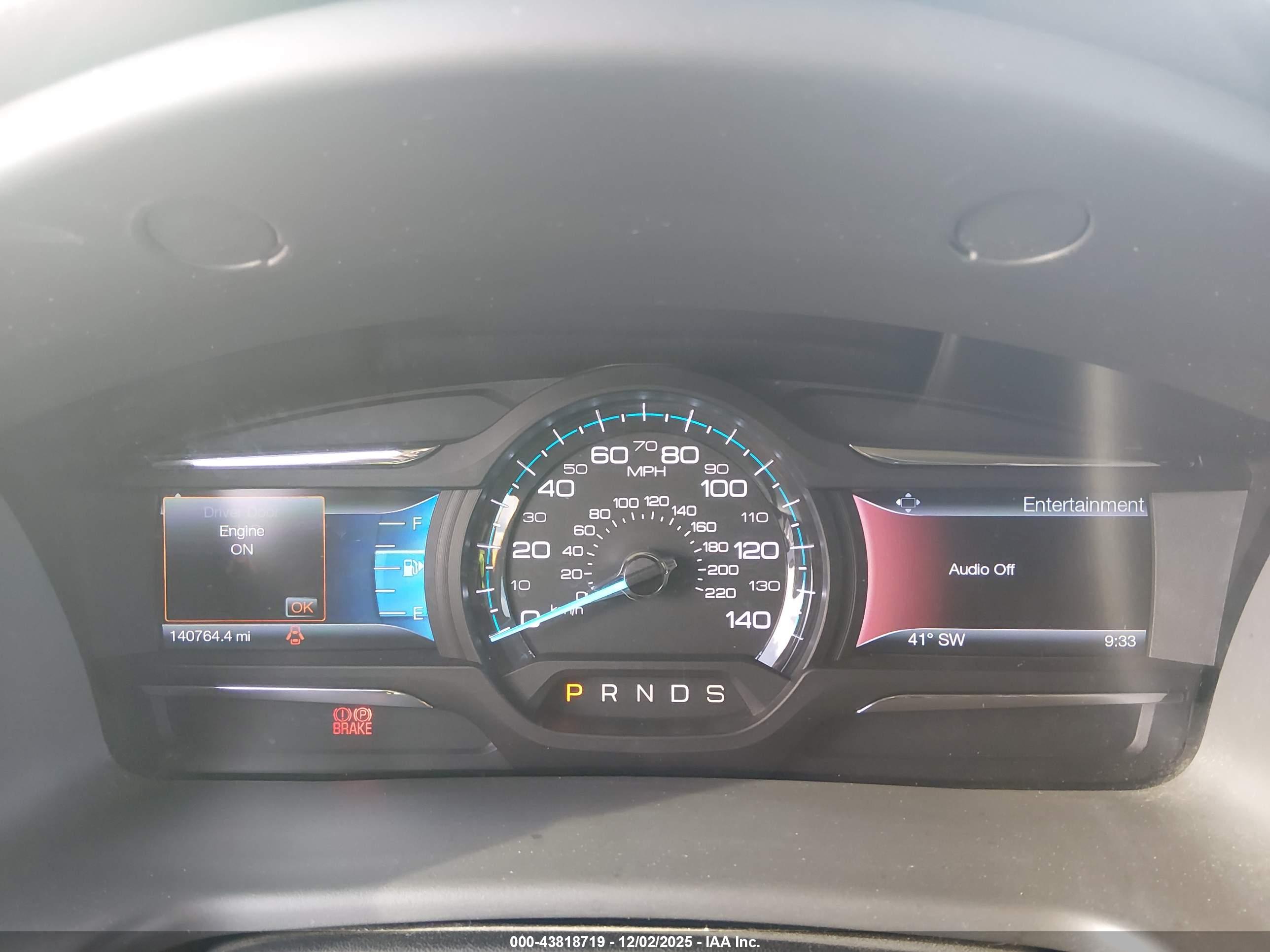 FORD FLEX image 7