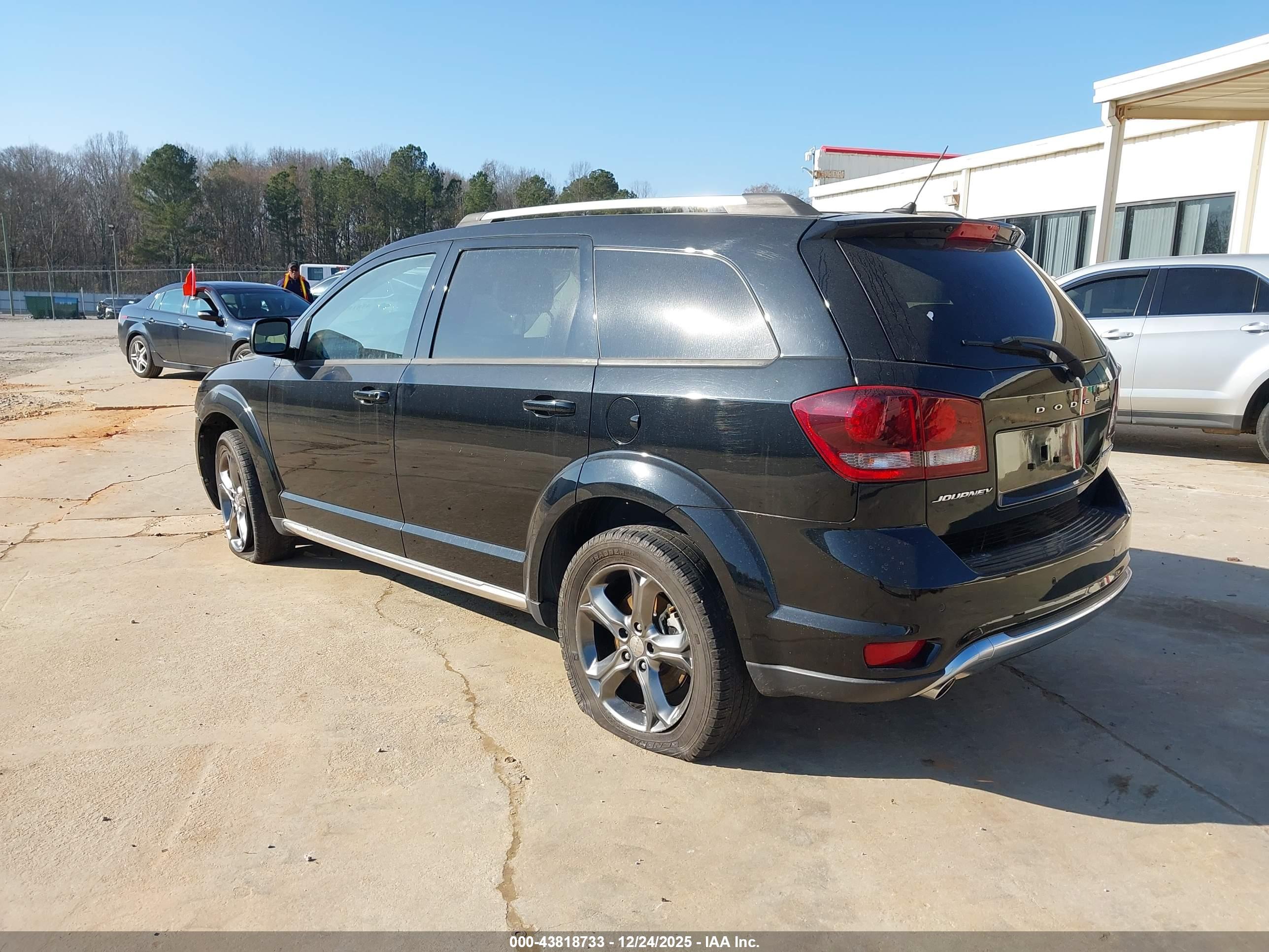 DODGE JOURNEY image 3