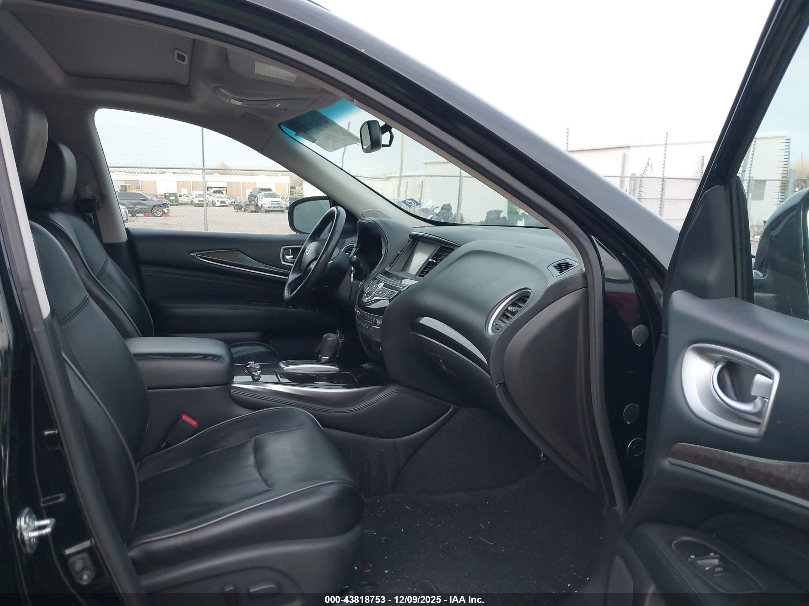 INFINITI QX60 image 5