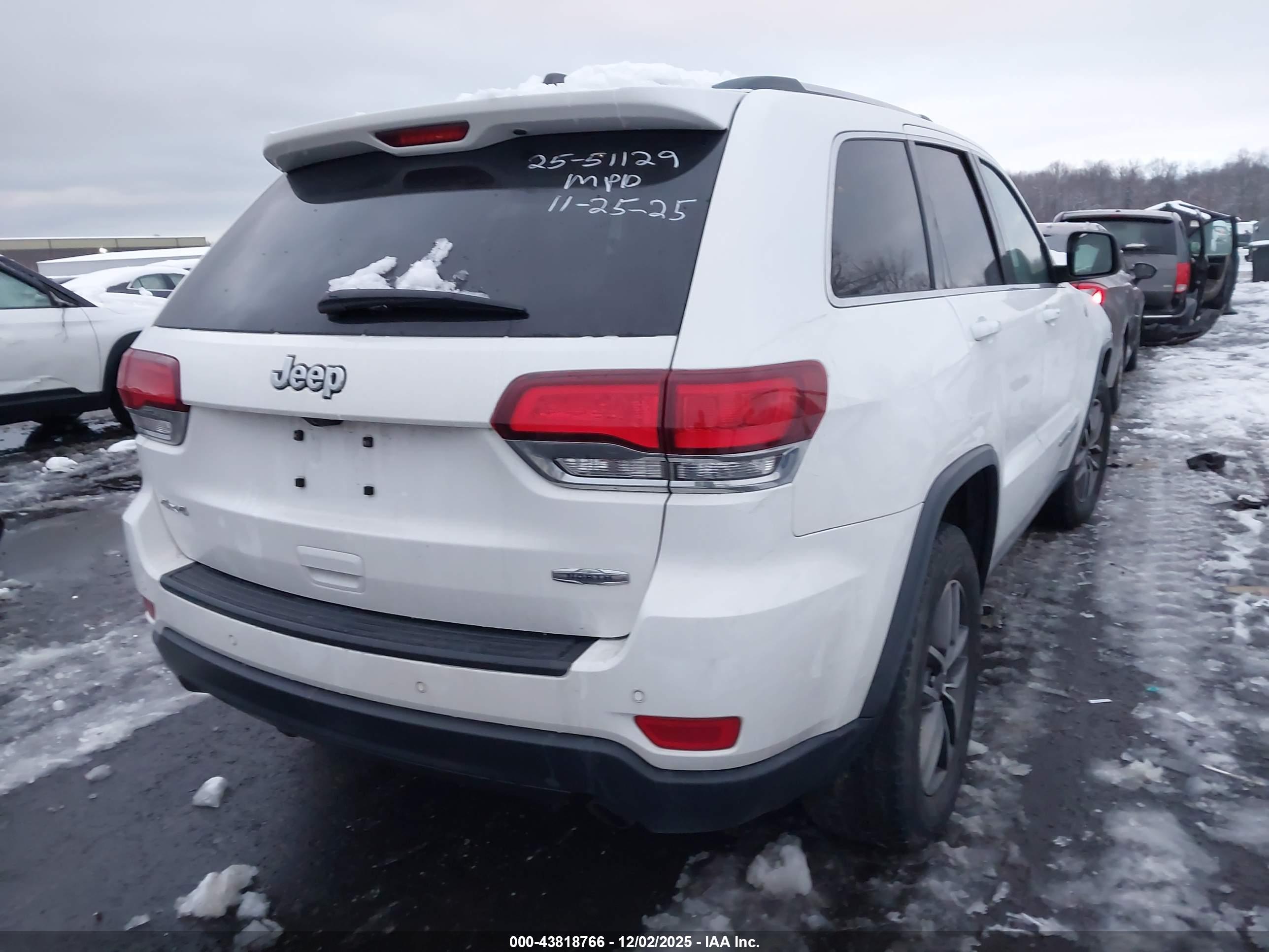 JEEP GRAND image 4