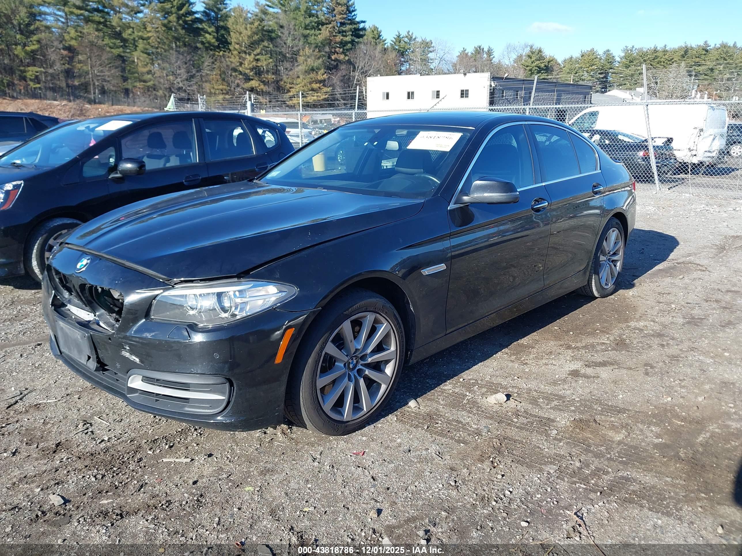 BMW 550I image 2