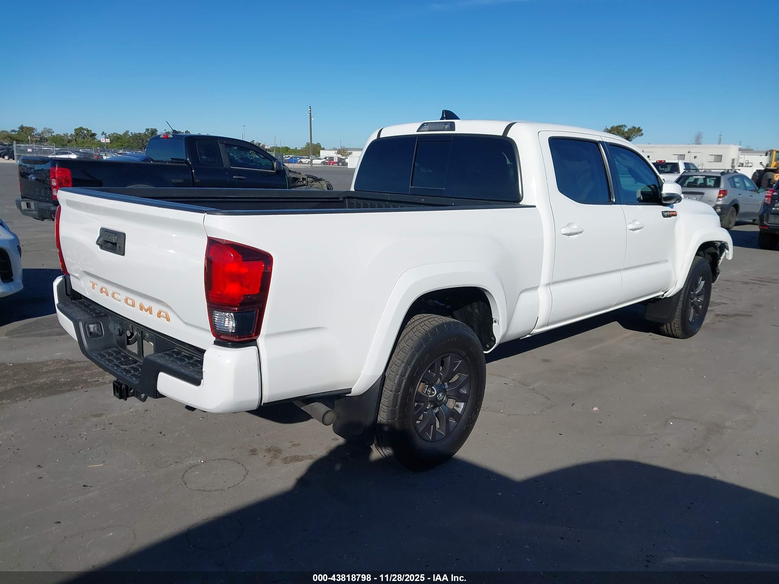 TOYOTA TACOMA image 4