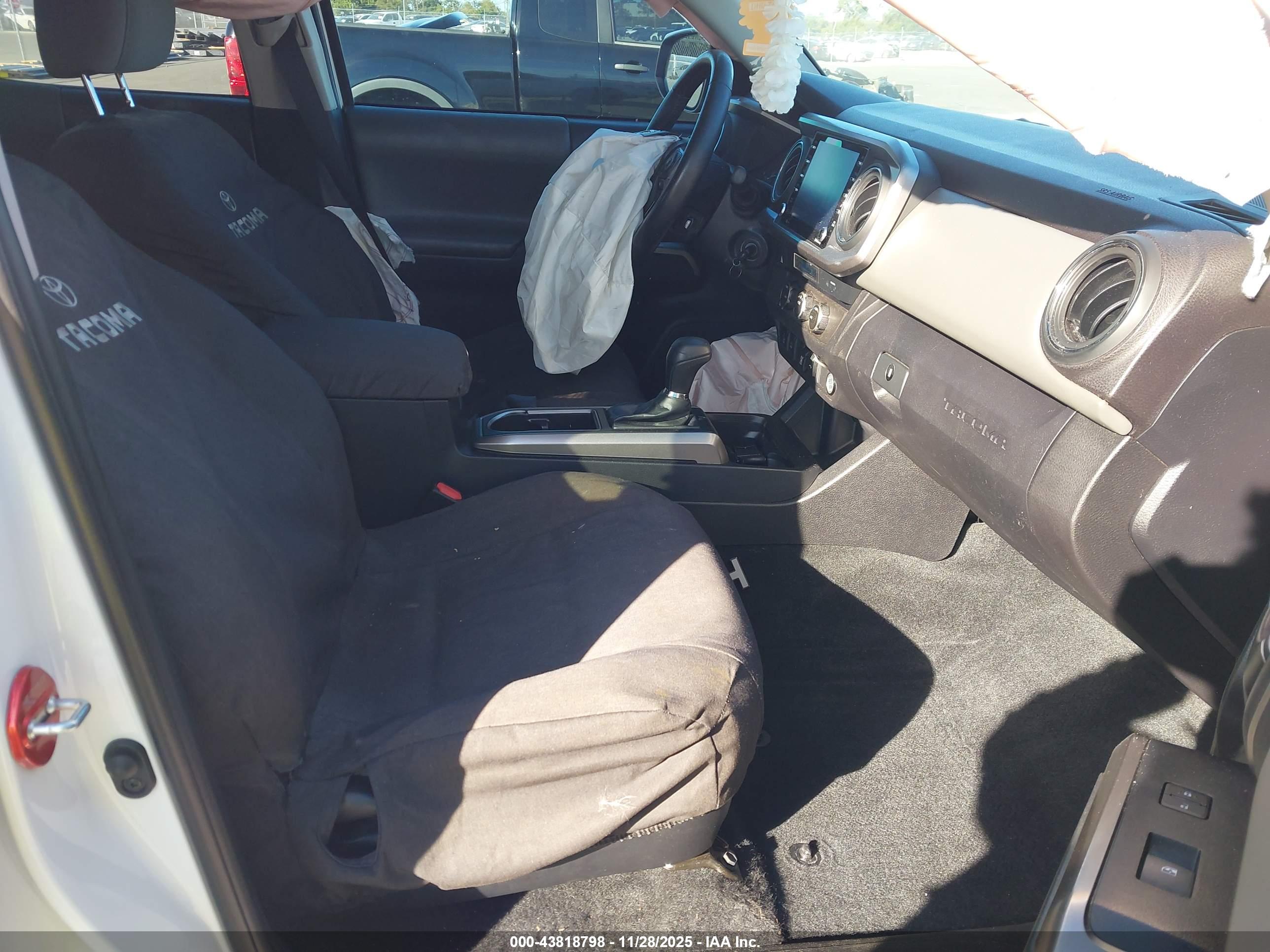 TOYOTA TACOMA image 5