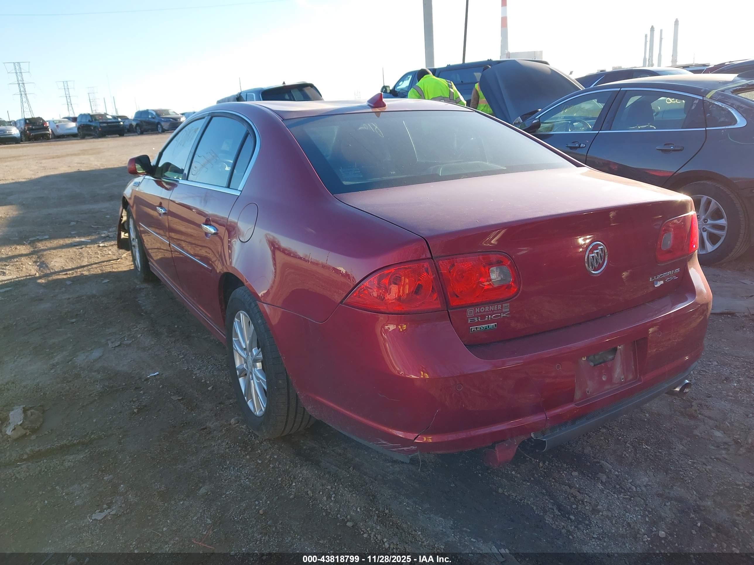 BUICK LUCERNE image 3