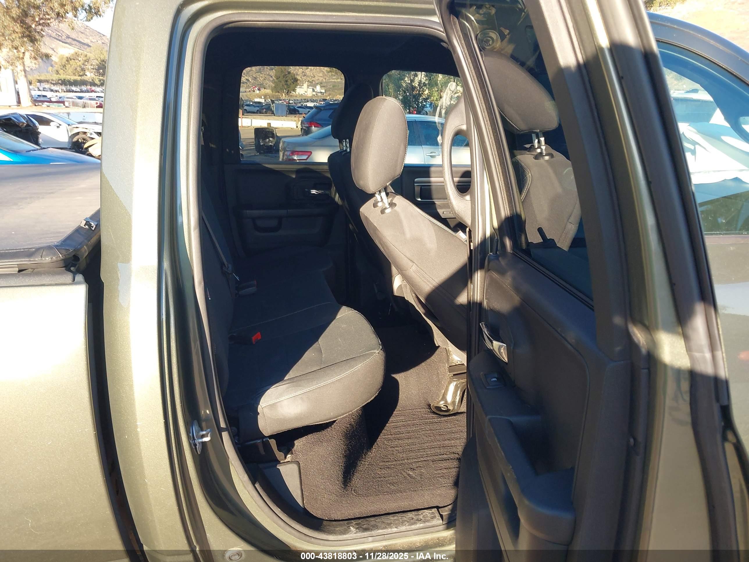 RAM 1500 image 8