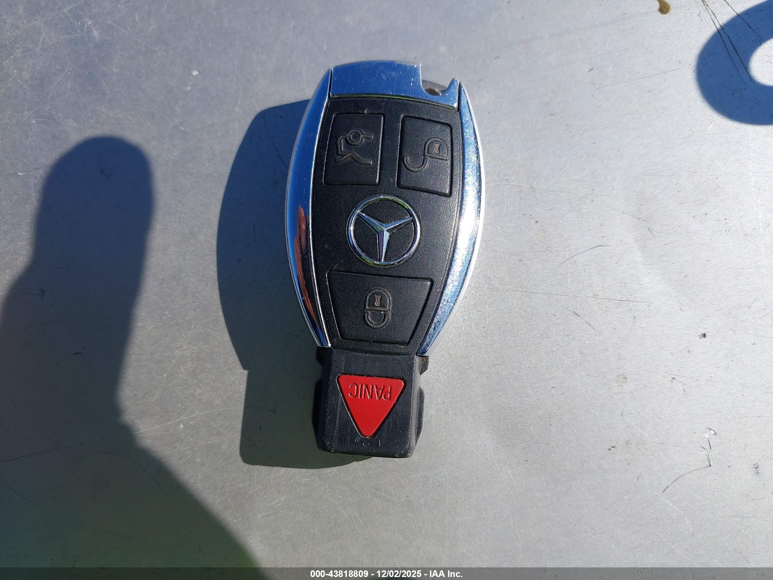 MERCEDES-BENZ C image 11