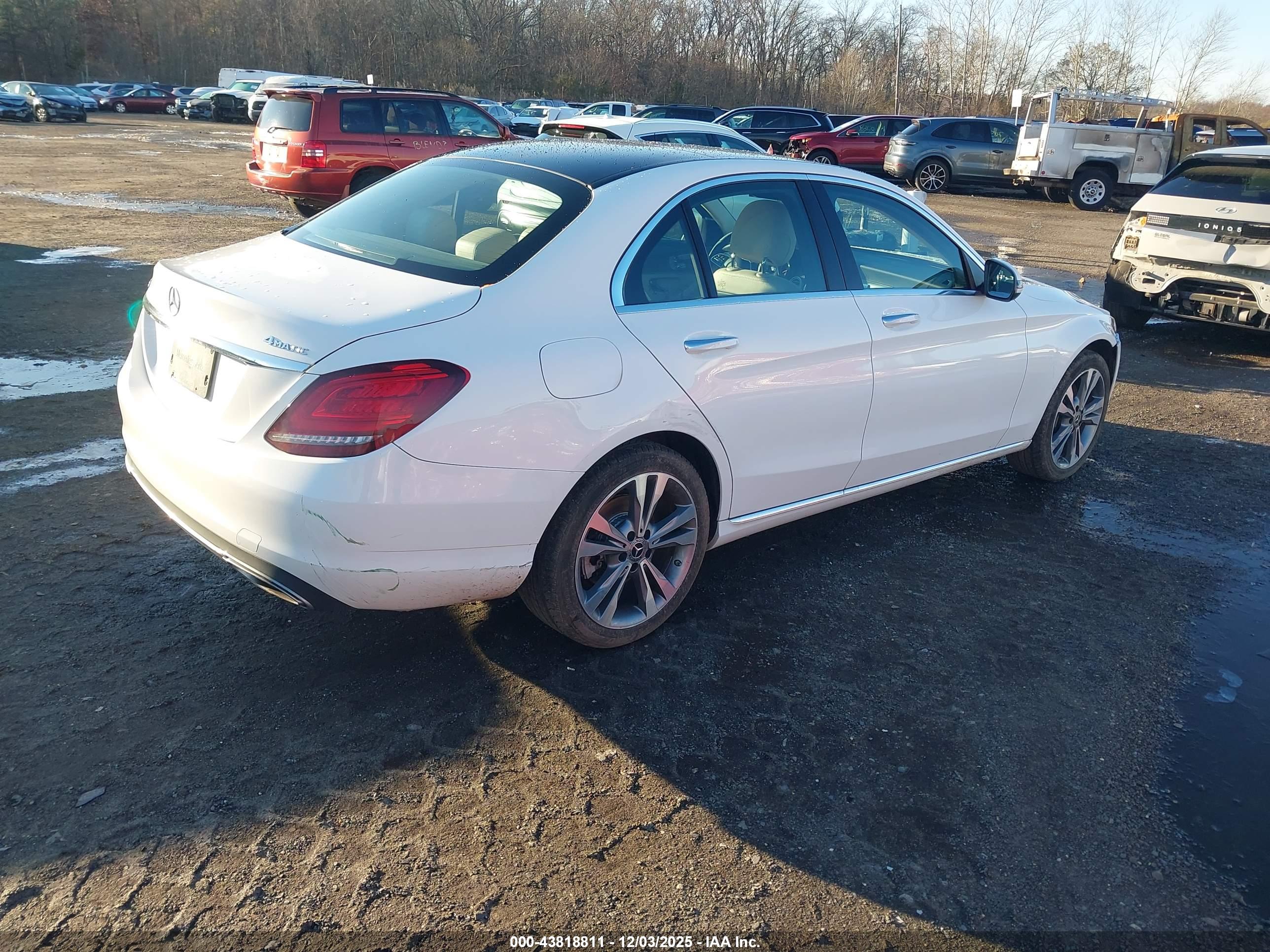 MERCEDES-BENZ C image 4