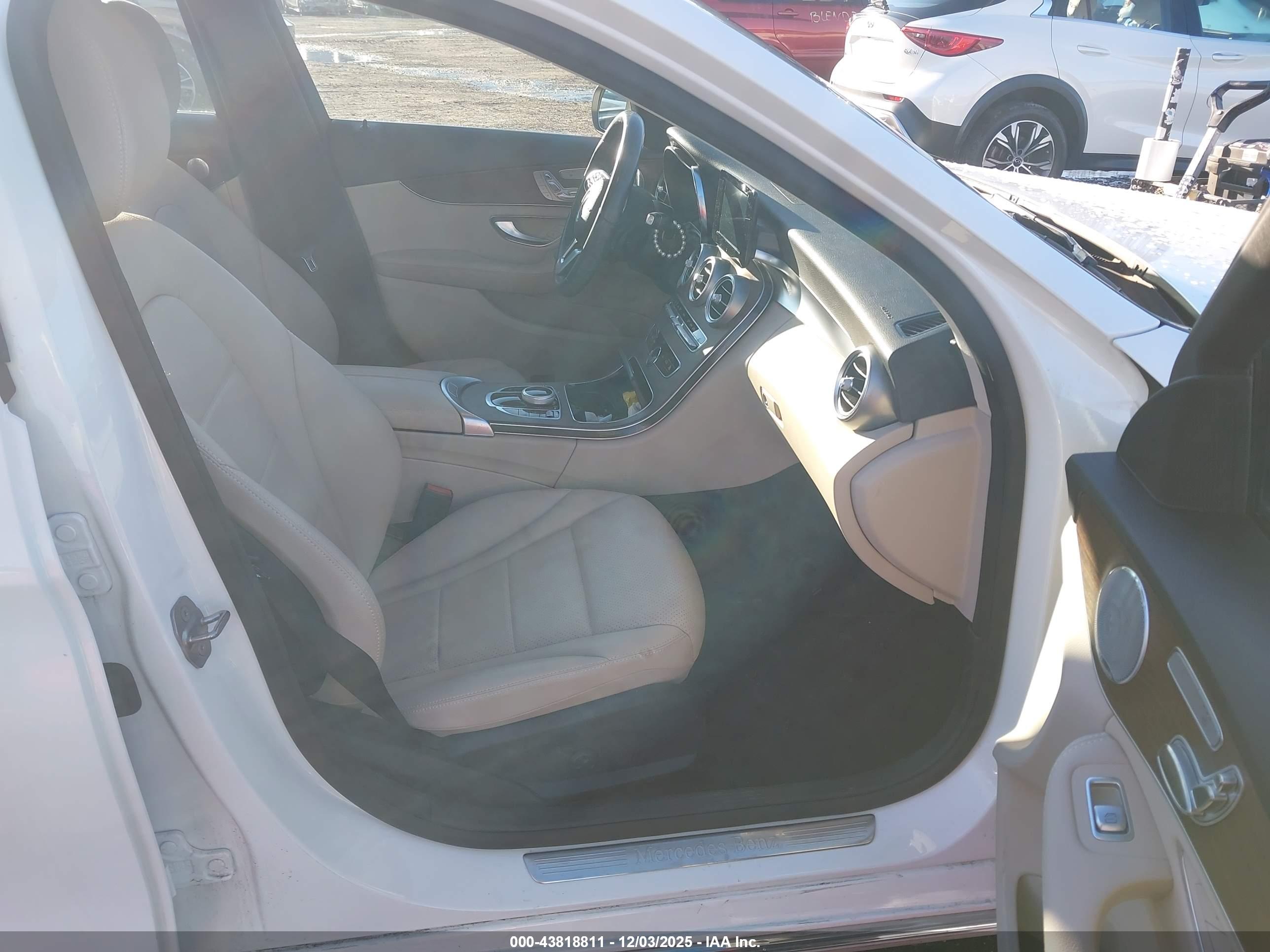 MERCEDES-BENZ C image 5