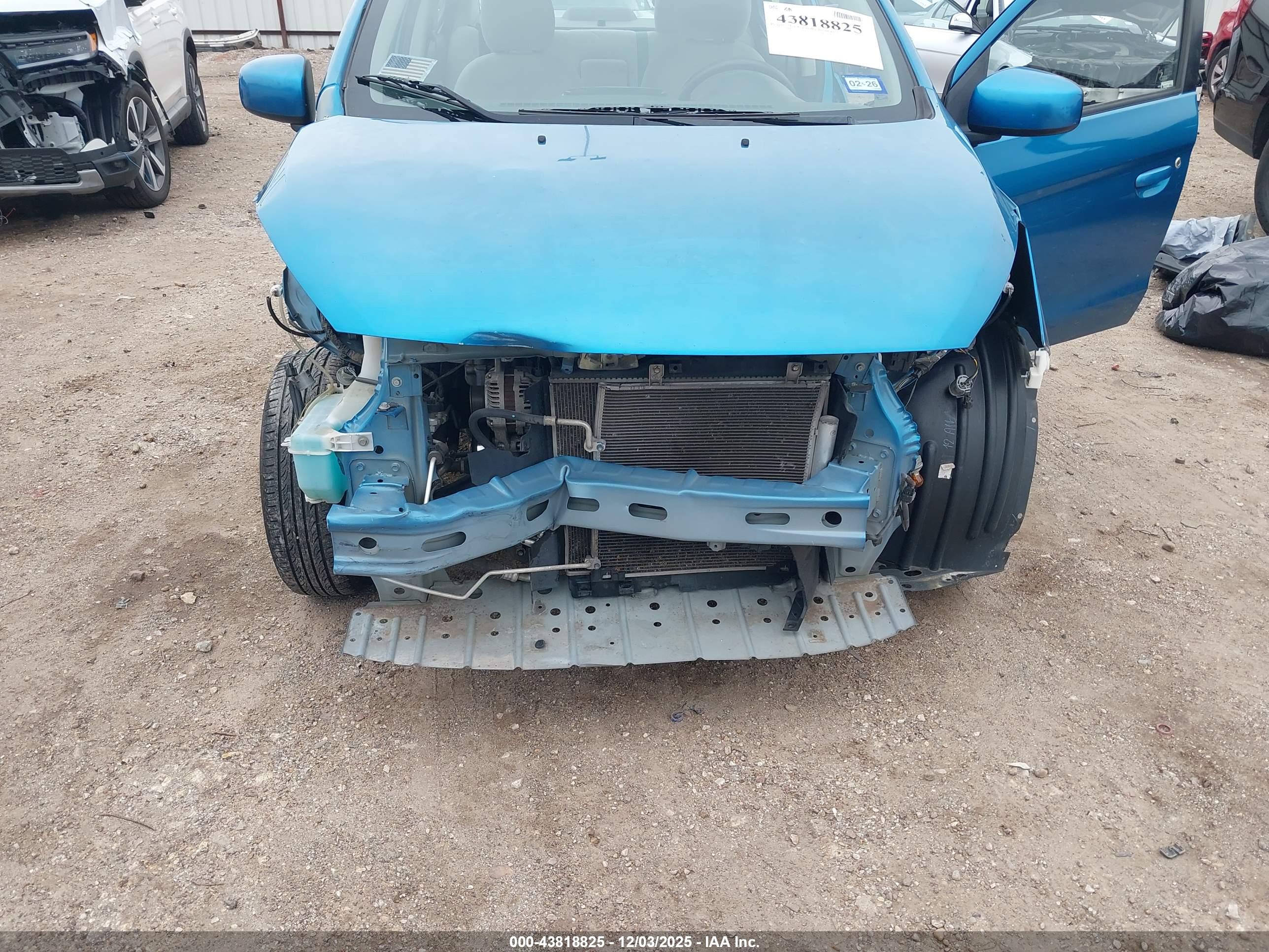 MITSUBISHI MIRAGE image 6