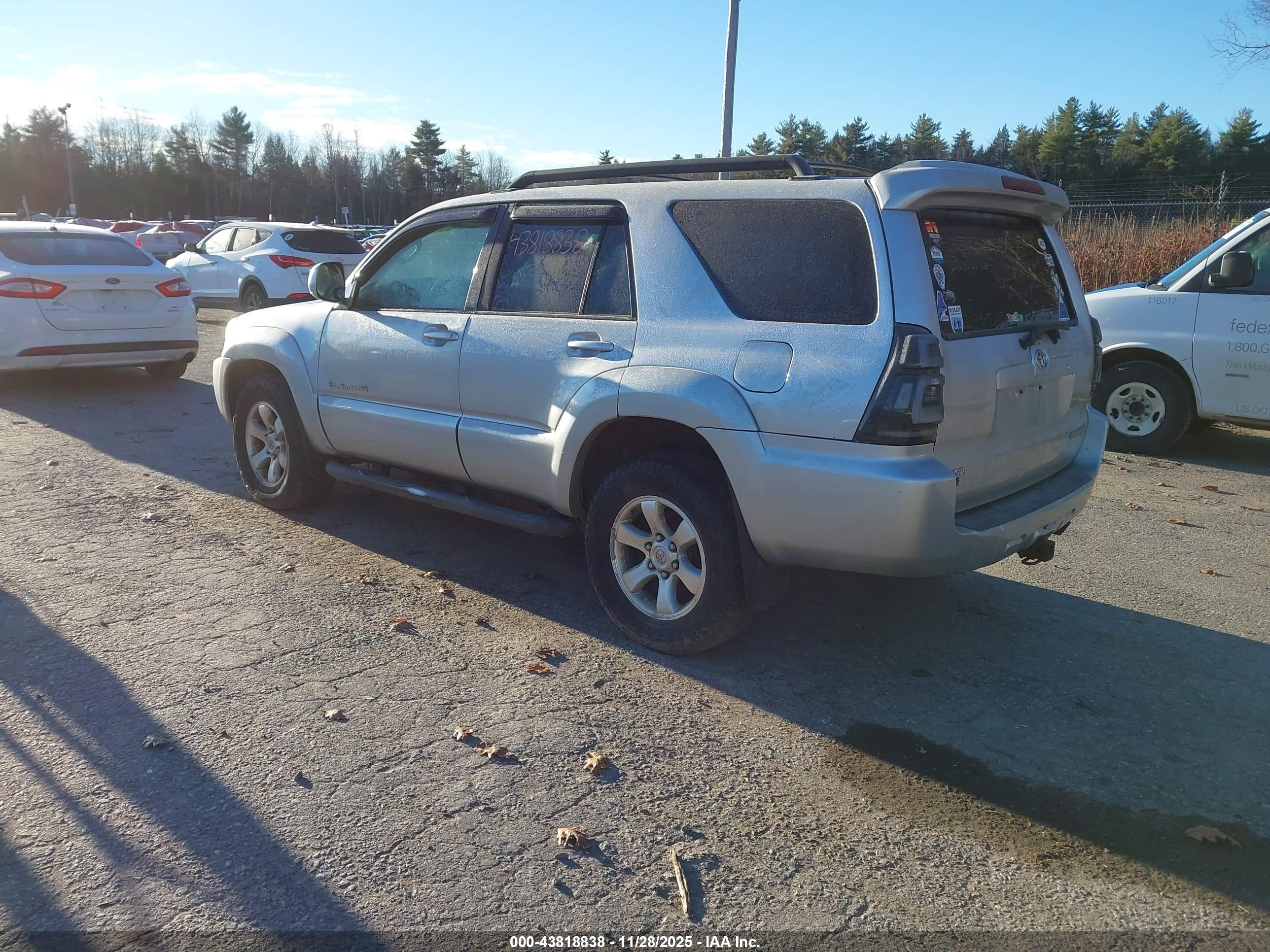 TOYOTA 4RUNNER image 3