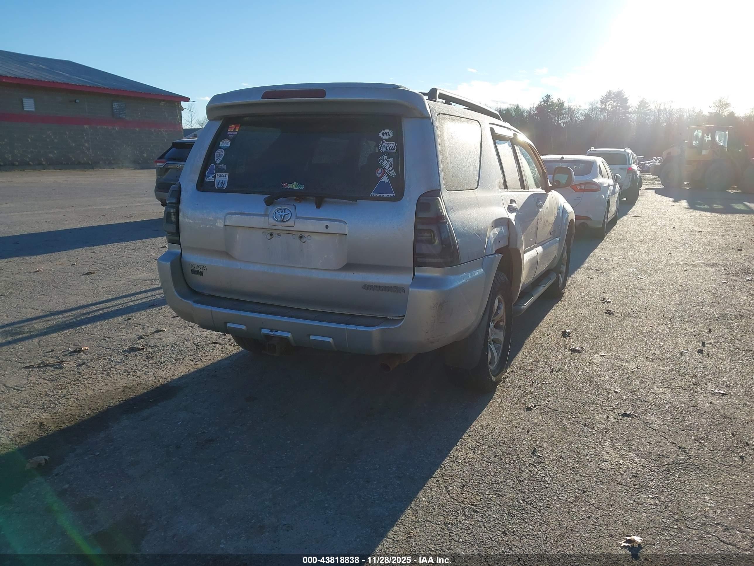 TOYOTA 4RUNNER image 4