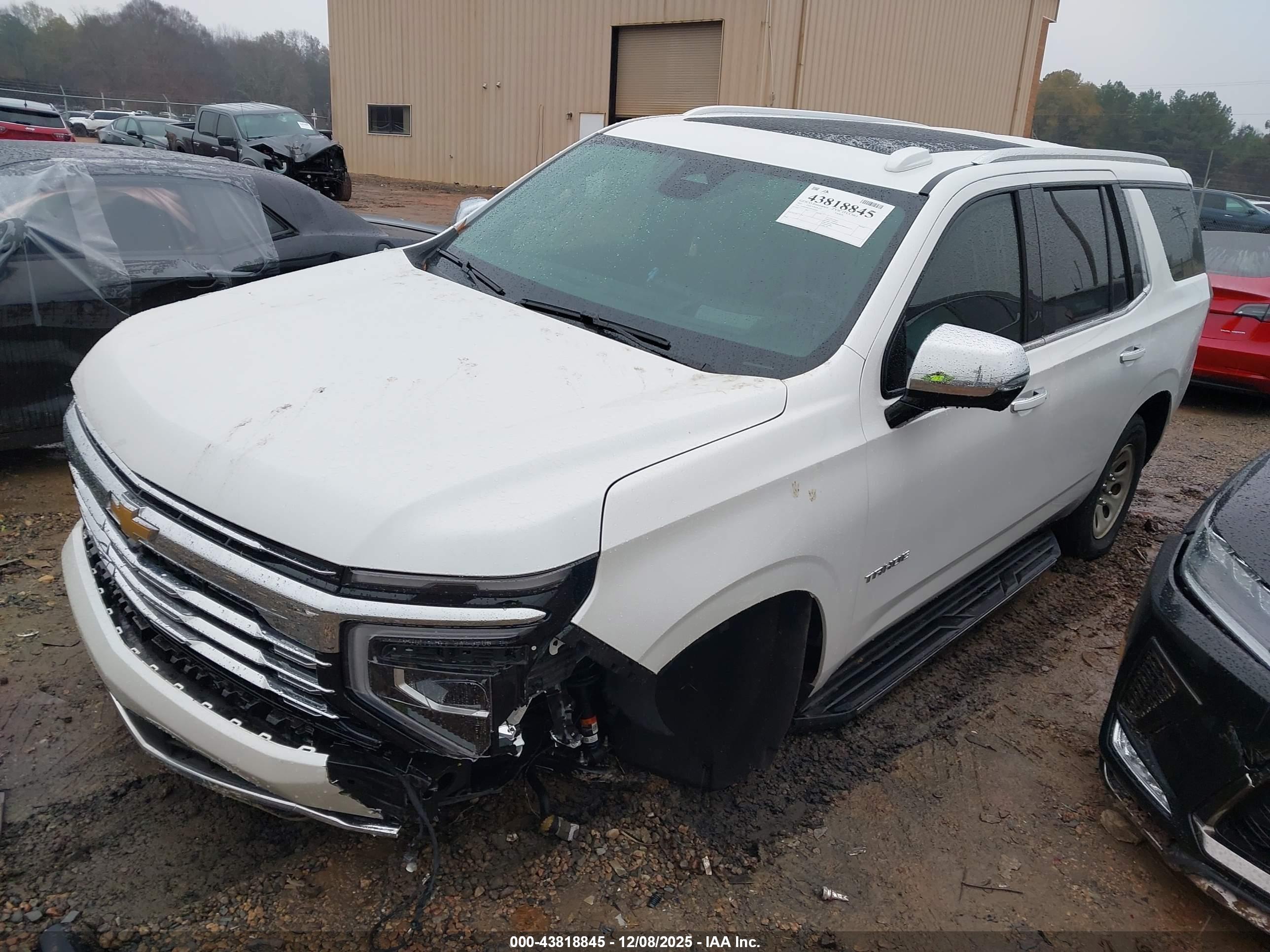 CHEVROLET TAHOE image 2