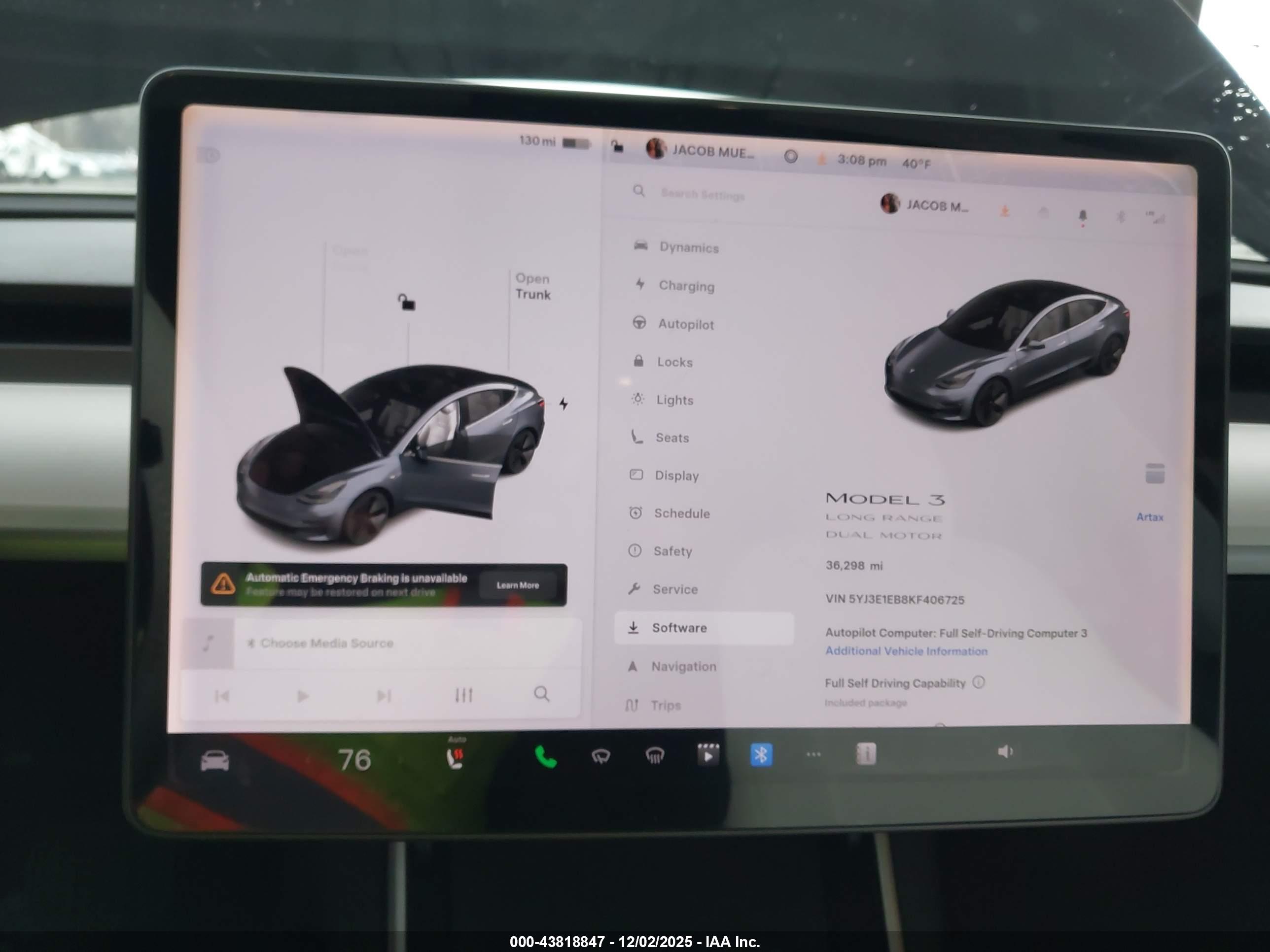 TESLA MODEL image 7