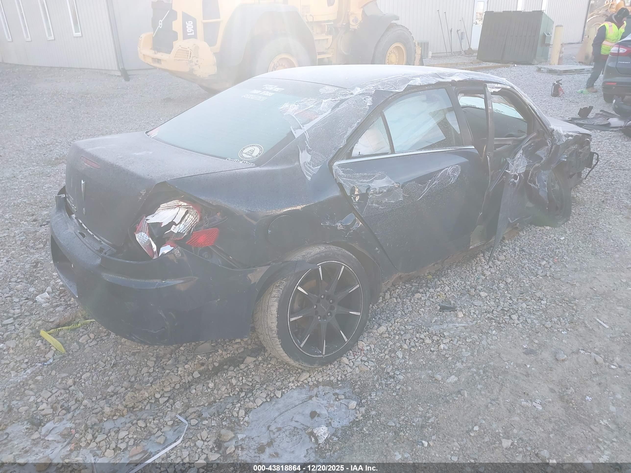 PONTIAC G6 image 4