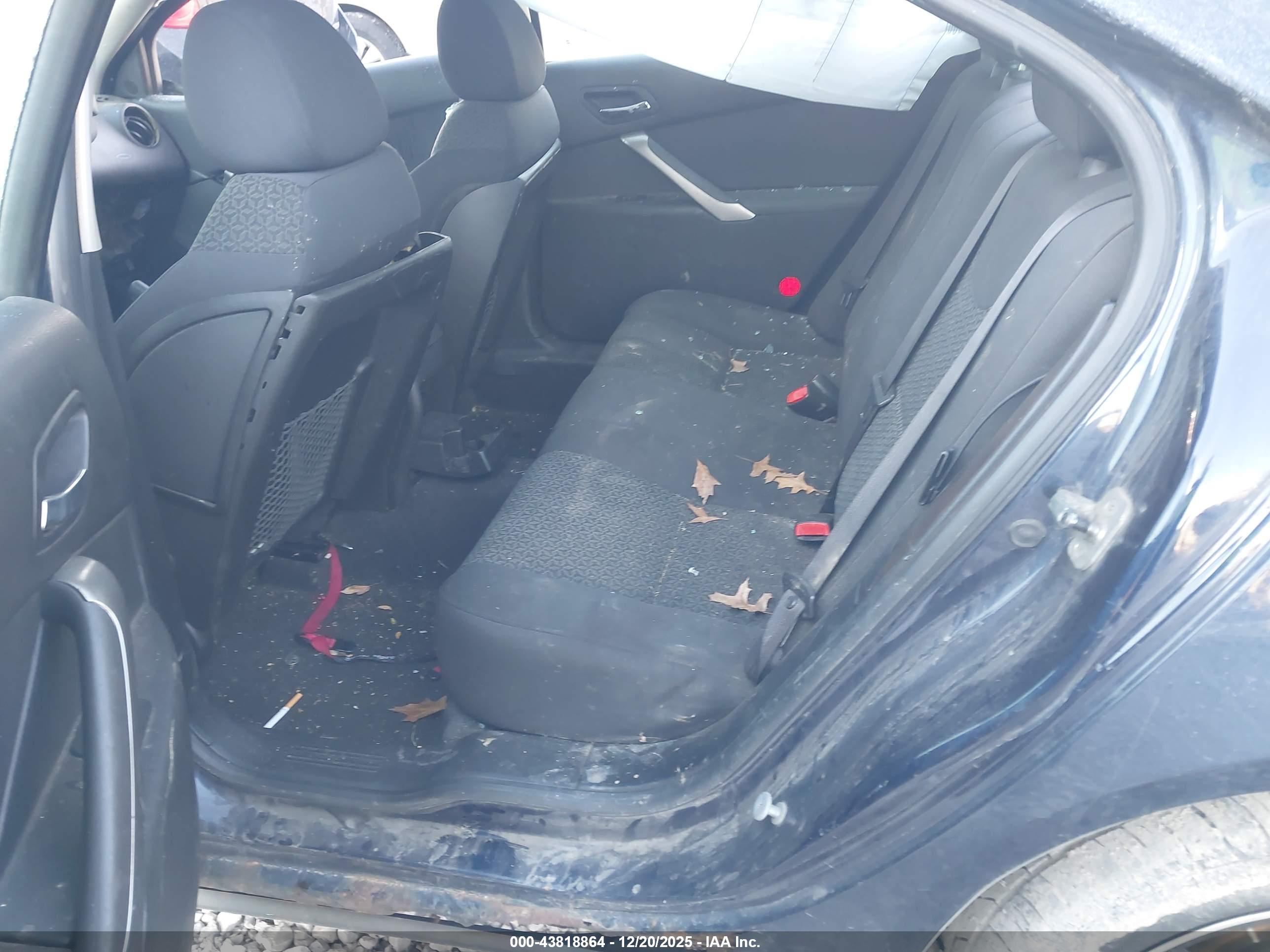 PONTIAC G6 image 8