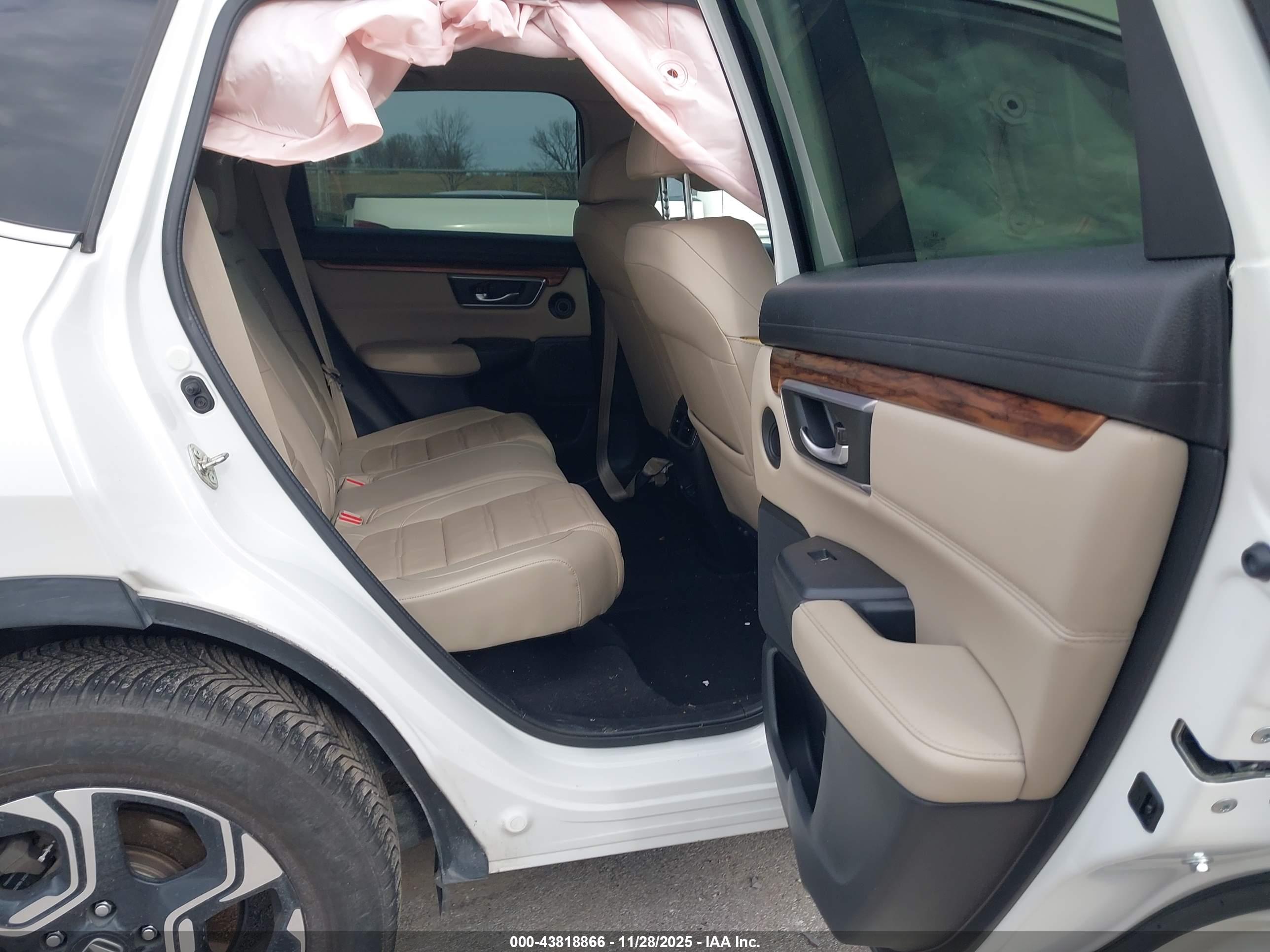 HONDA CR-V image 8