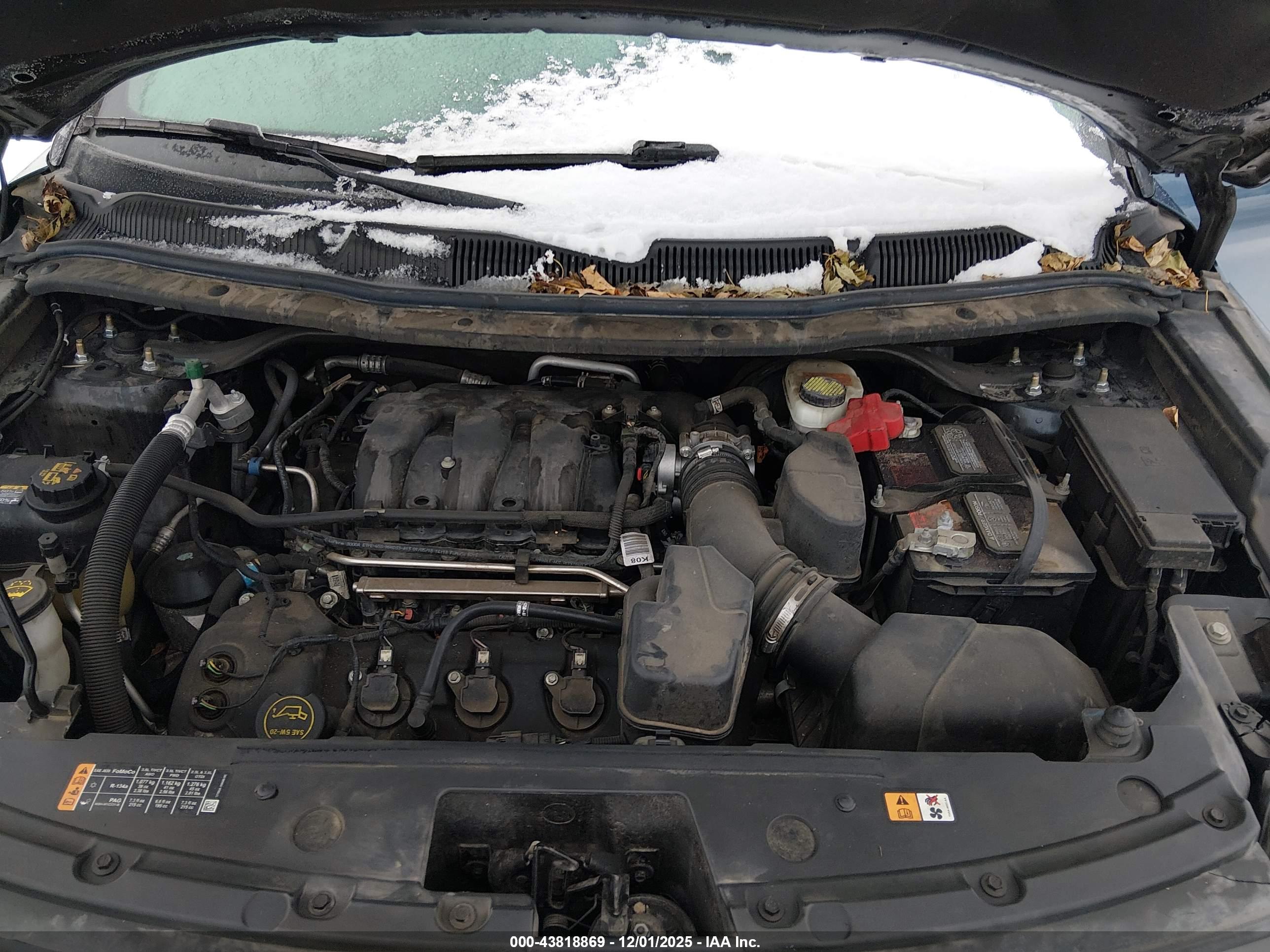 FORD EXPLORER image 10