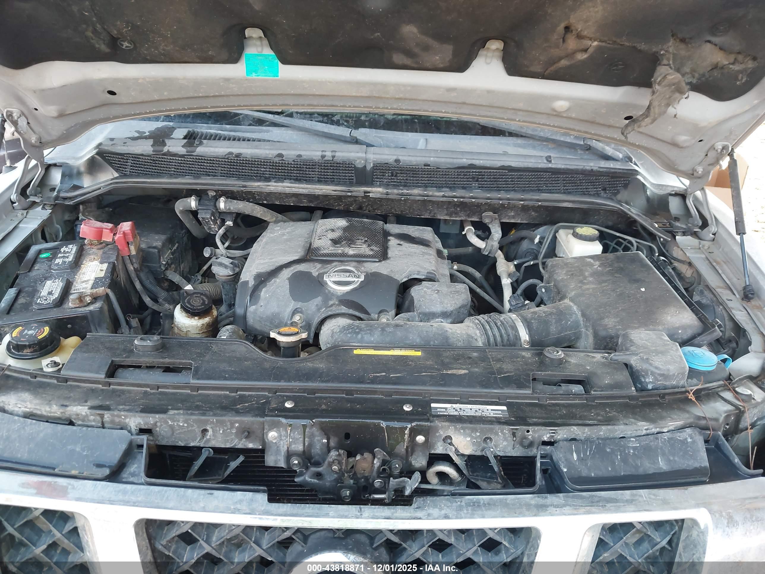 NISSAN TITAN image 10