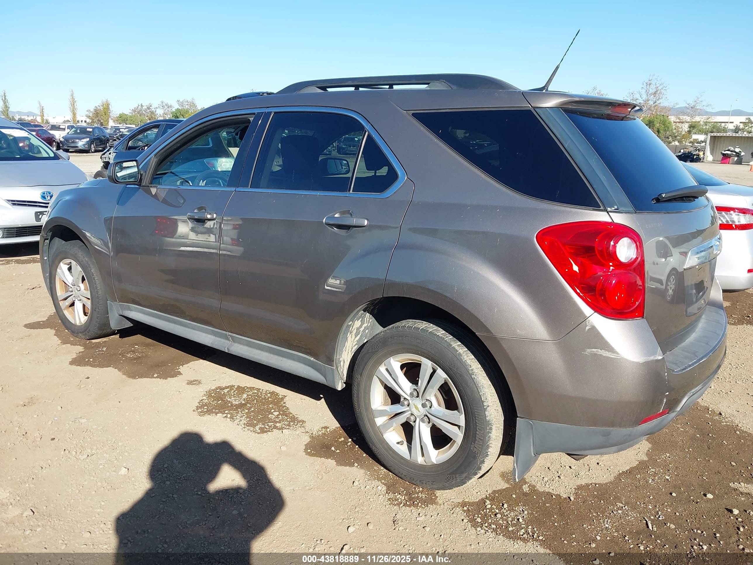 CHEVROLET EQUINOX image 3