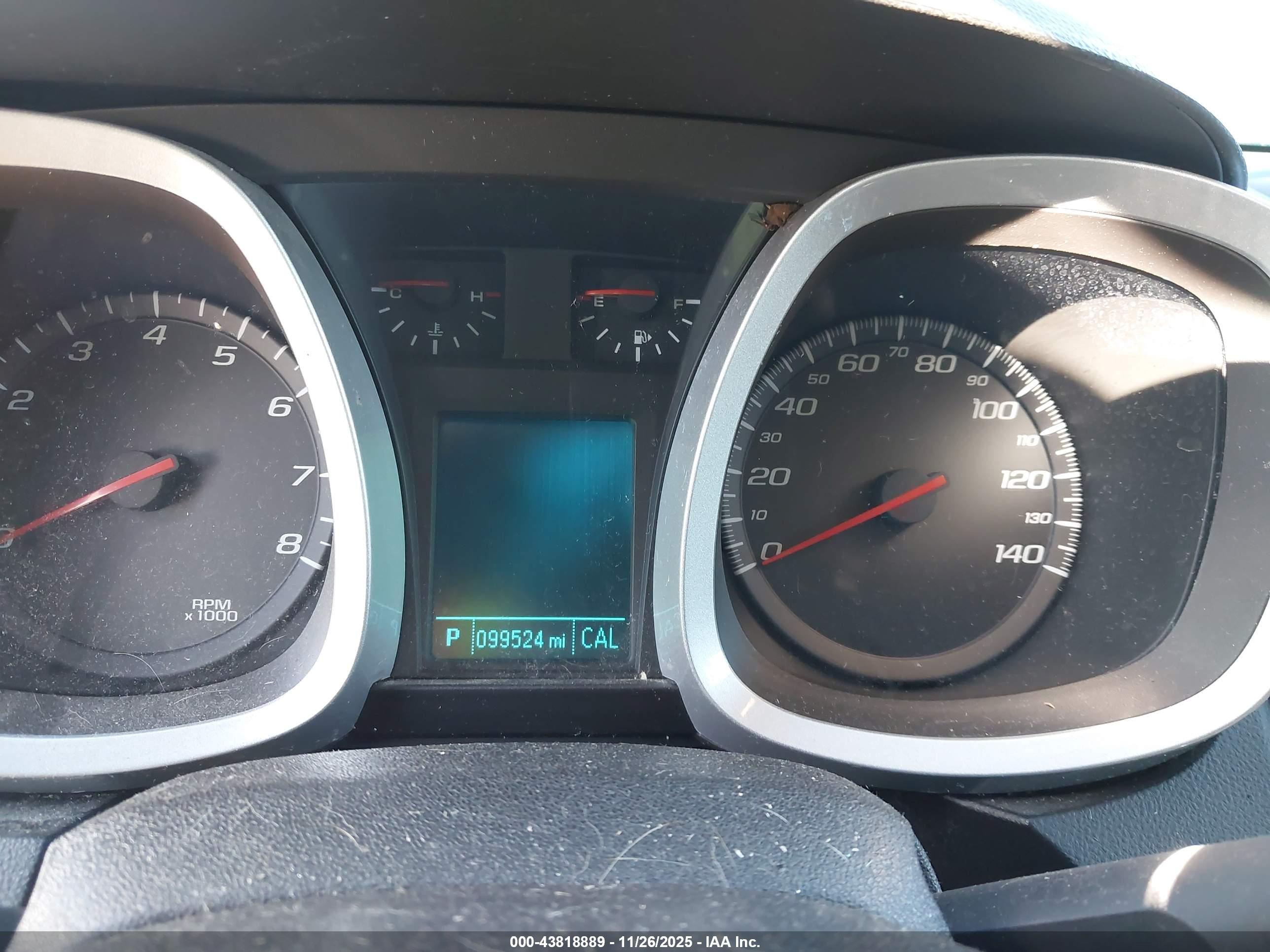 CHEVROLET EQUINOX image 7