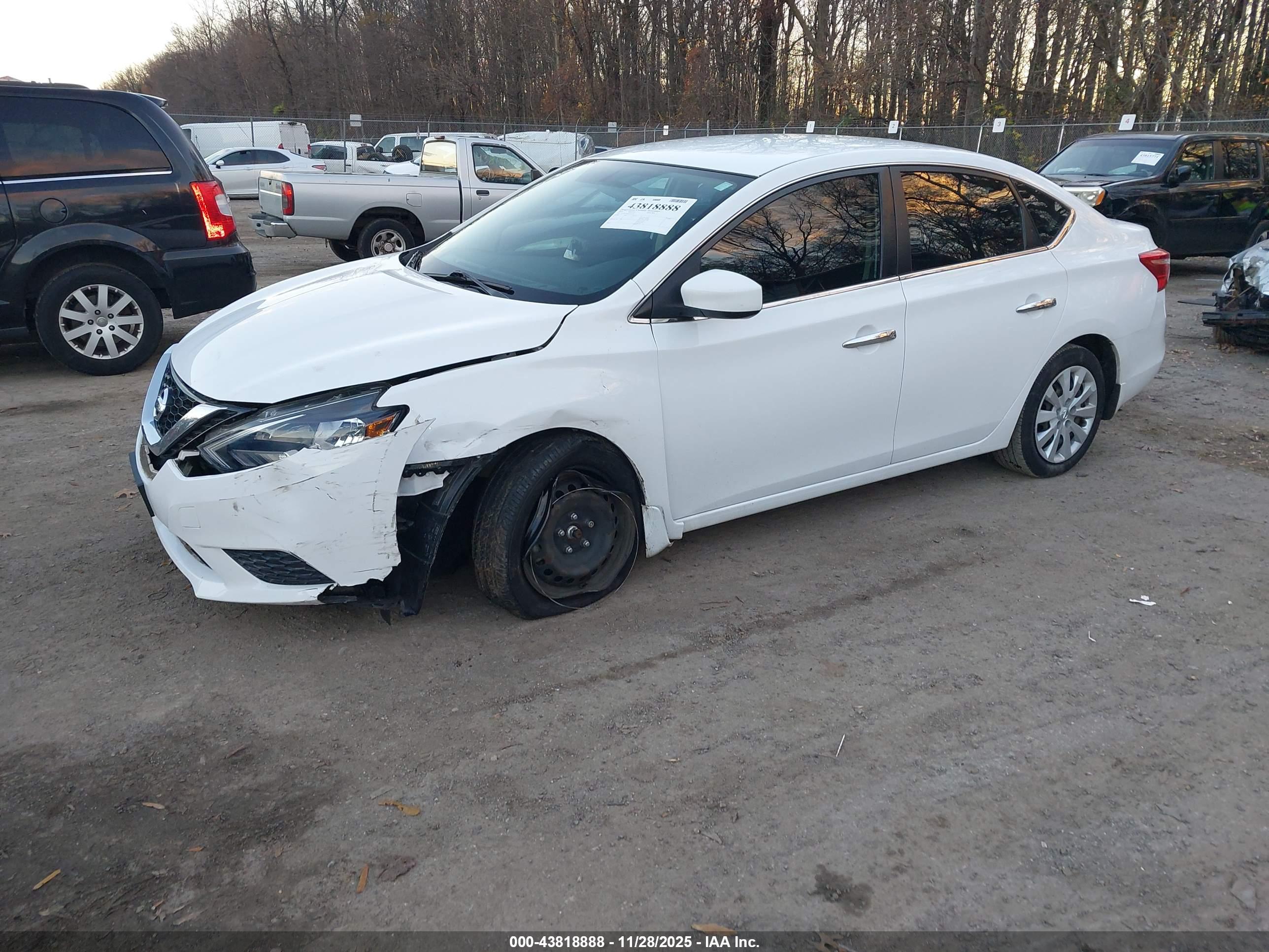 NISSAN SENTRA image 2