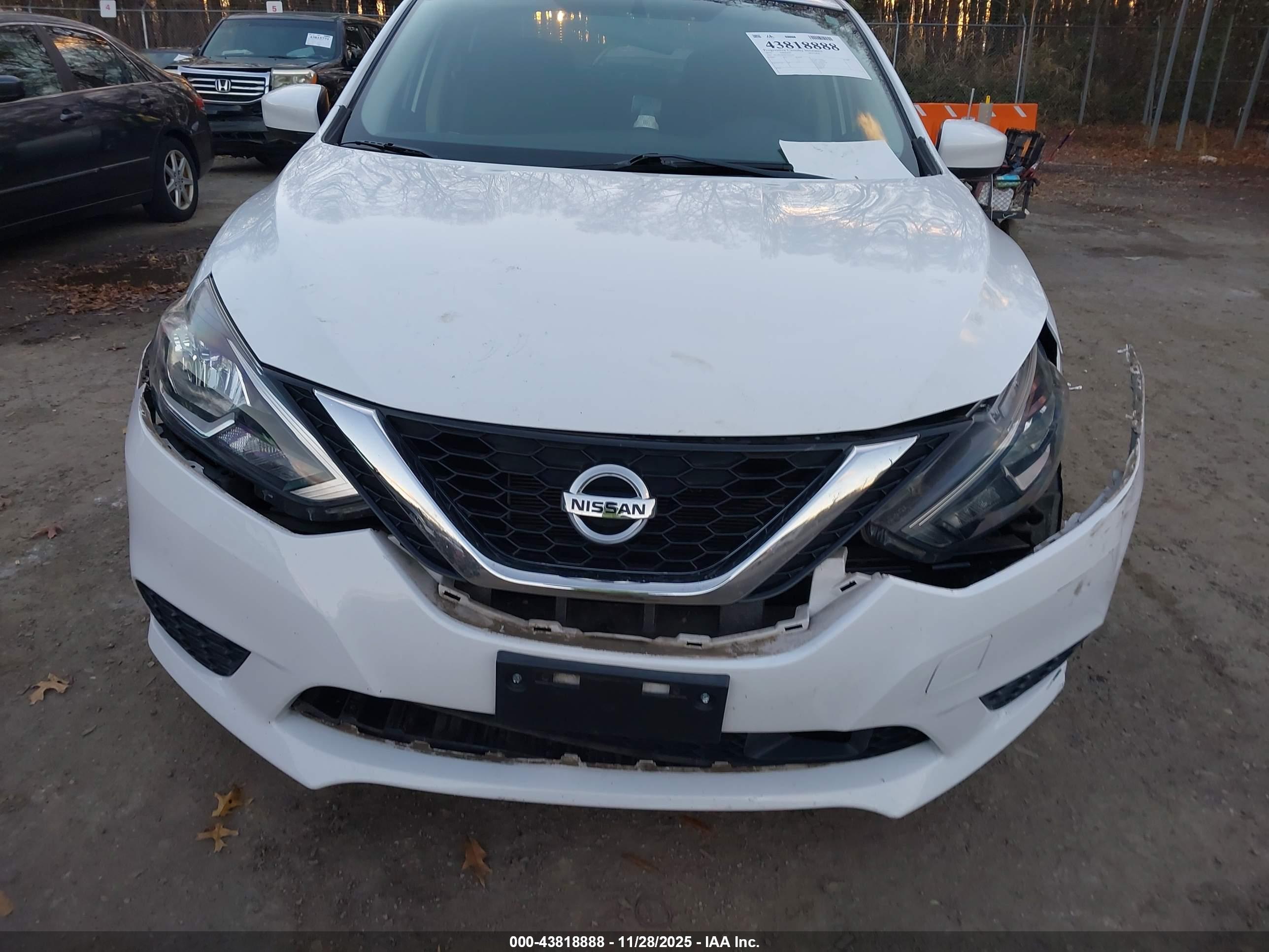 NISSAN SENTRA image 6