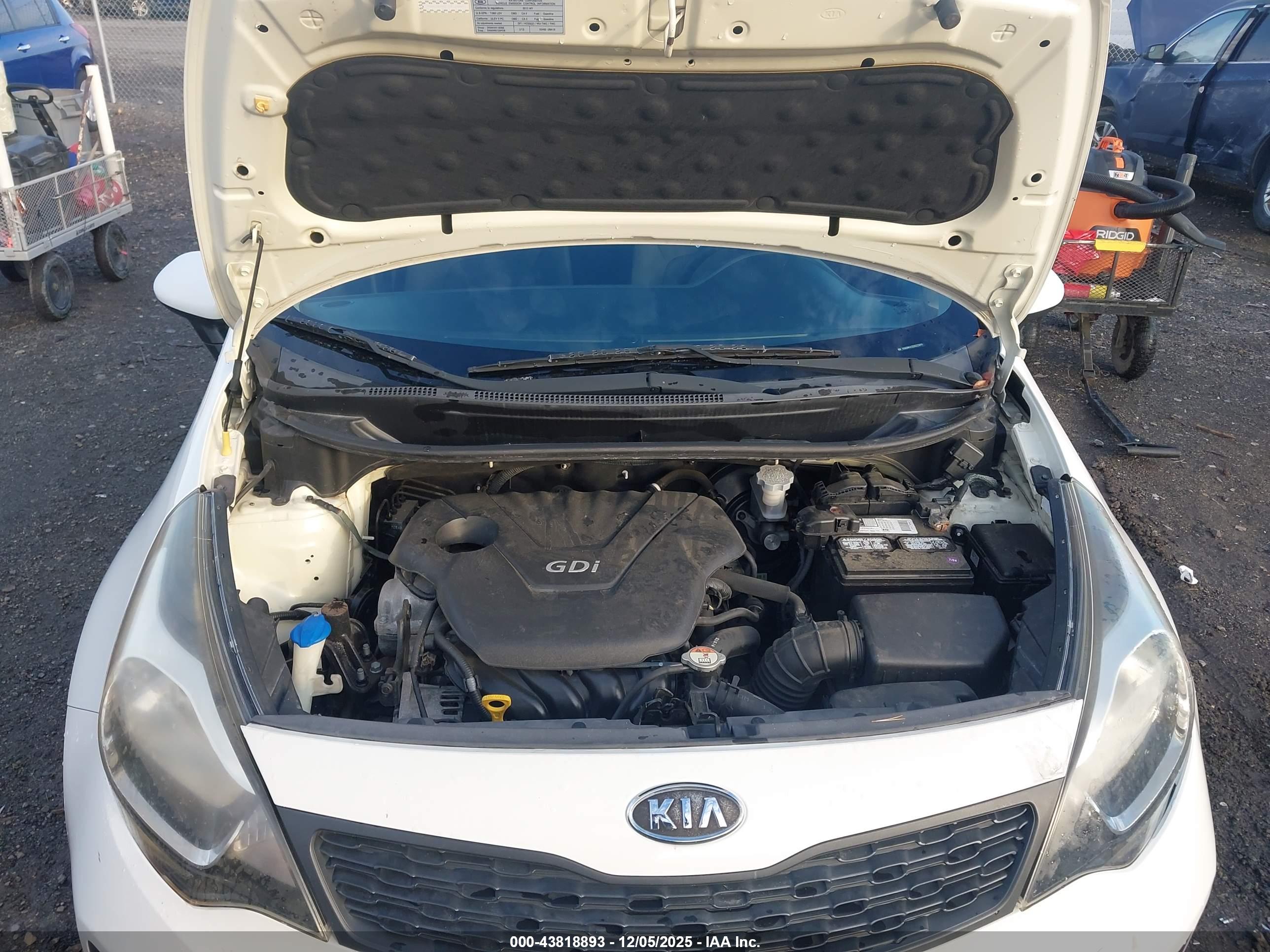 KIA RIO image 10