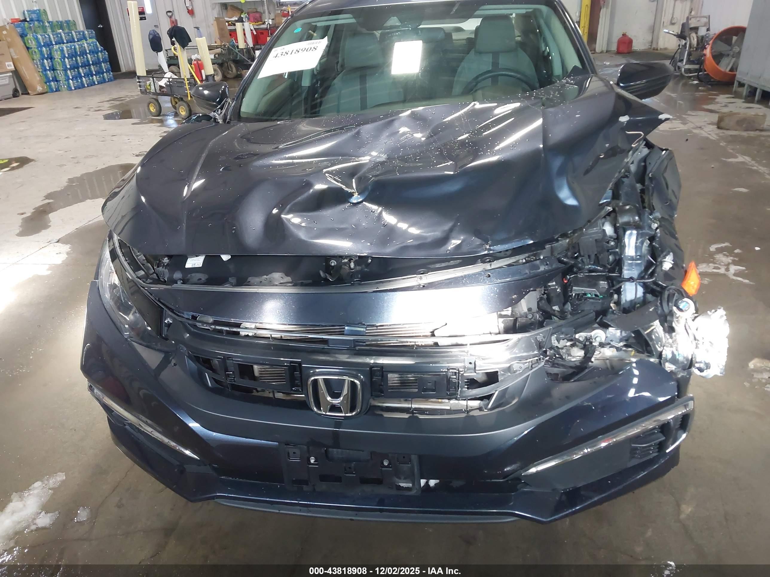 HONDA CIVIC image 6