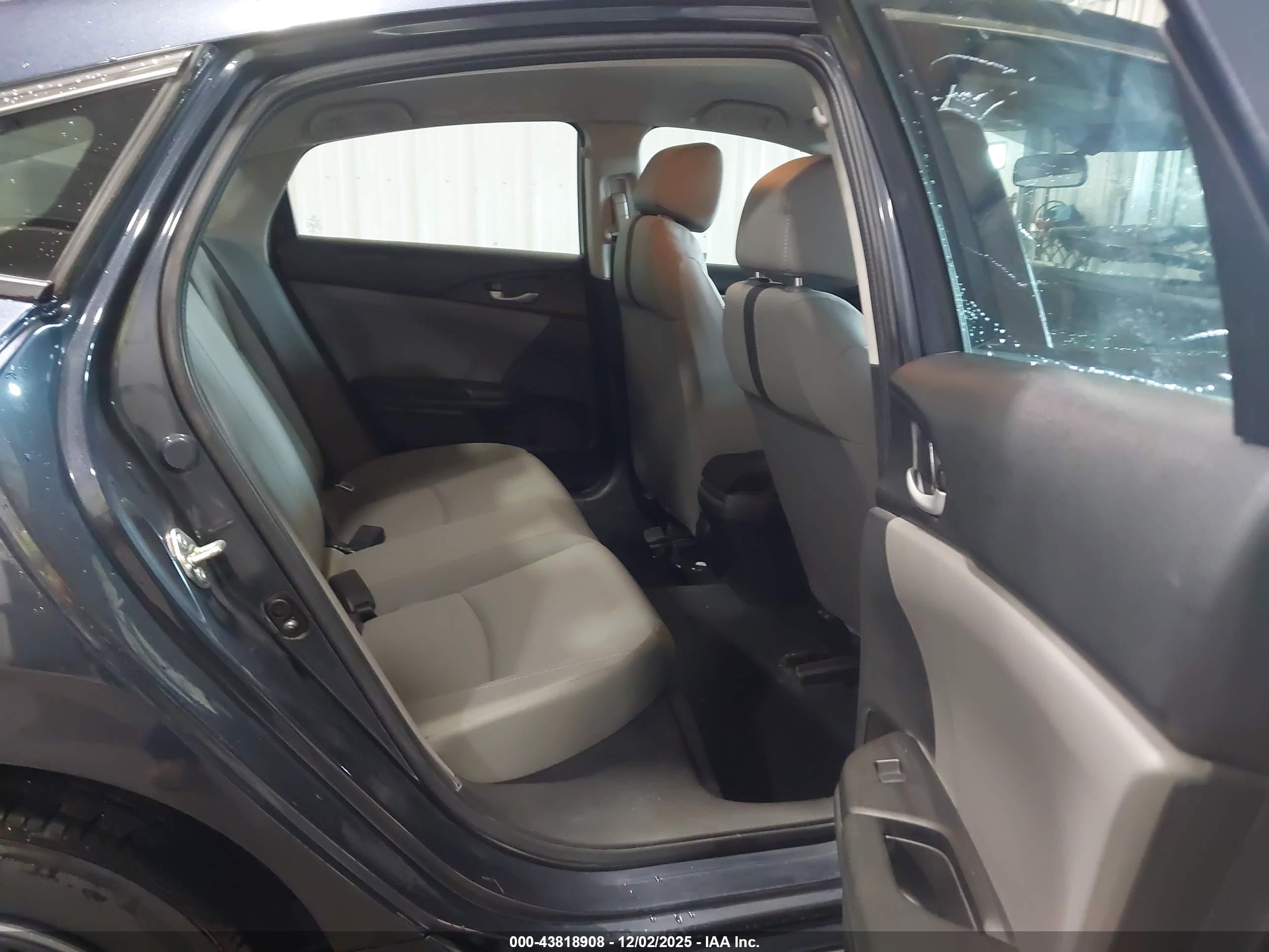 HONDA CIVIC image 8