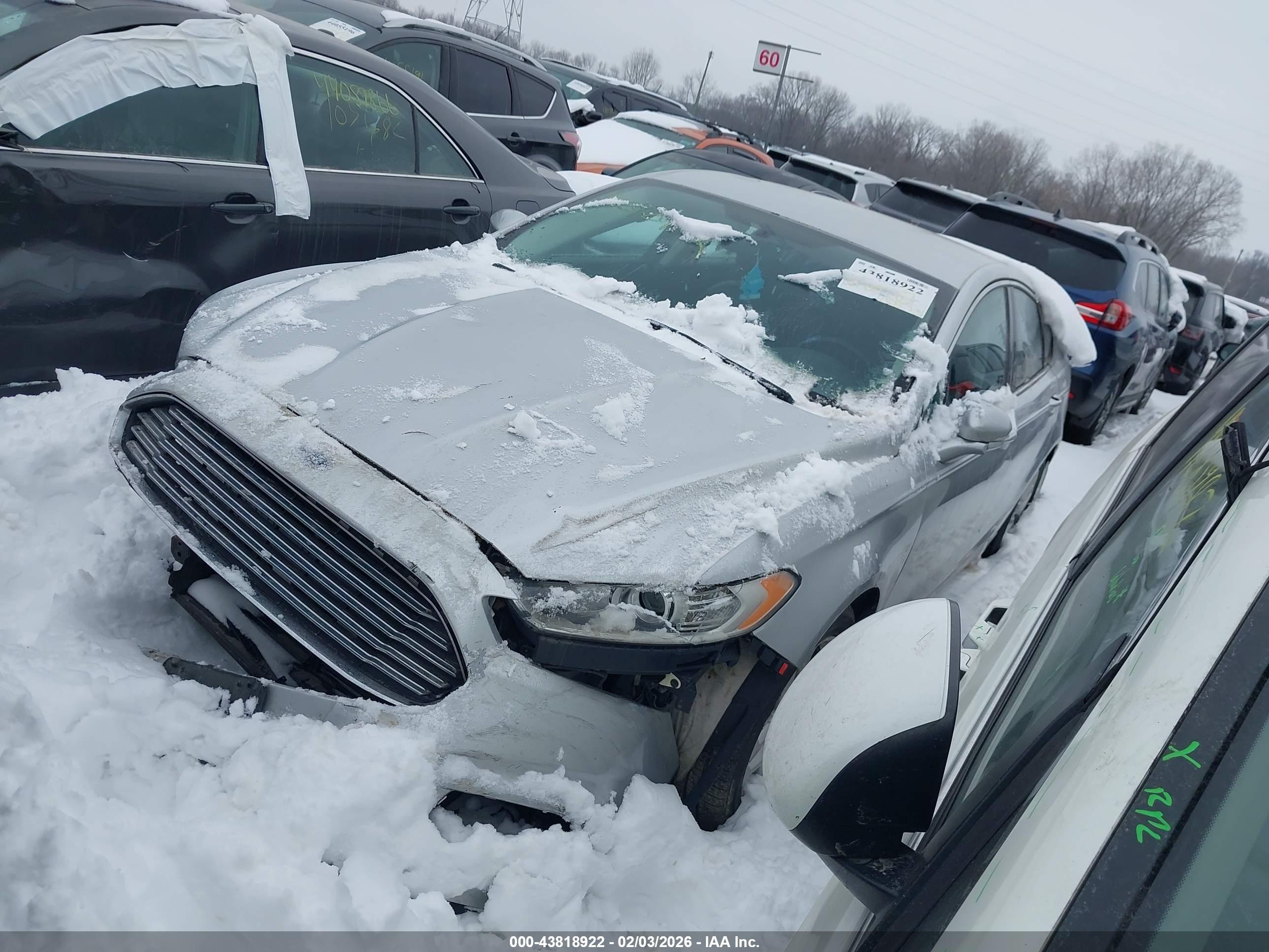 FORD FUSION image 2