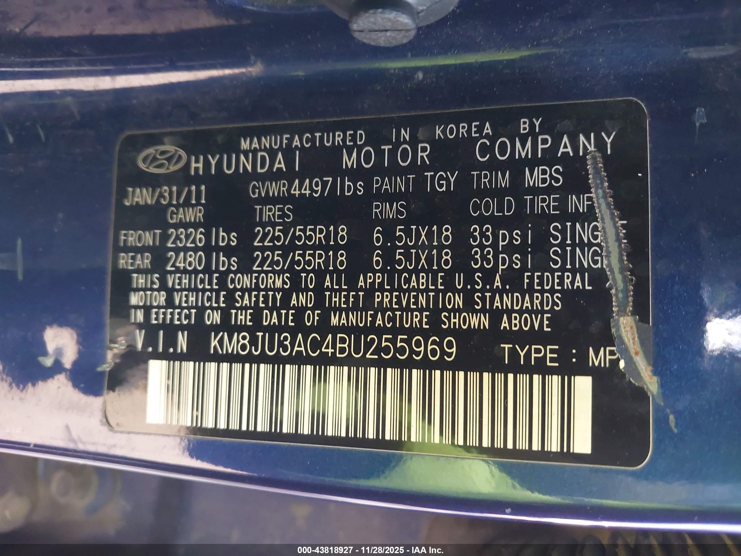 HYUNDAI TUCSON image 9