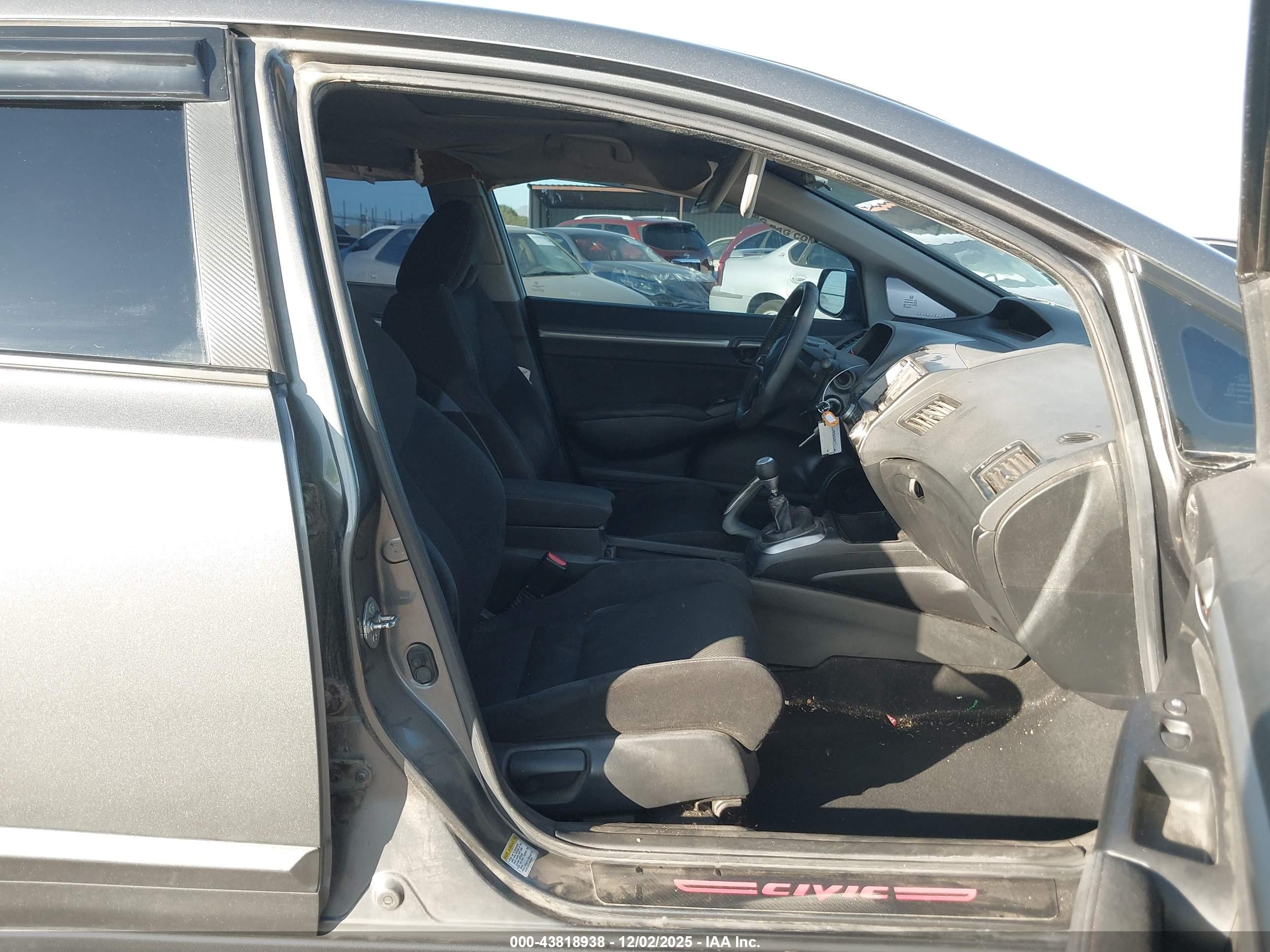 HONDA CIVIC image 5