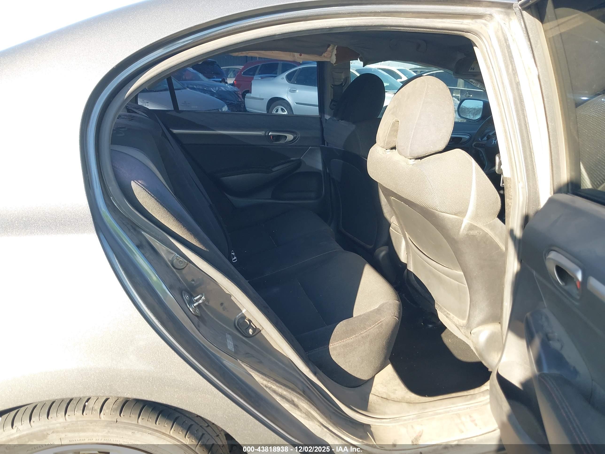 HONDA CIVIC image 8