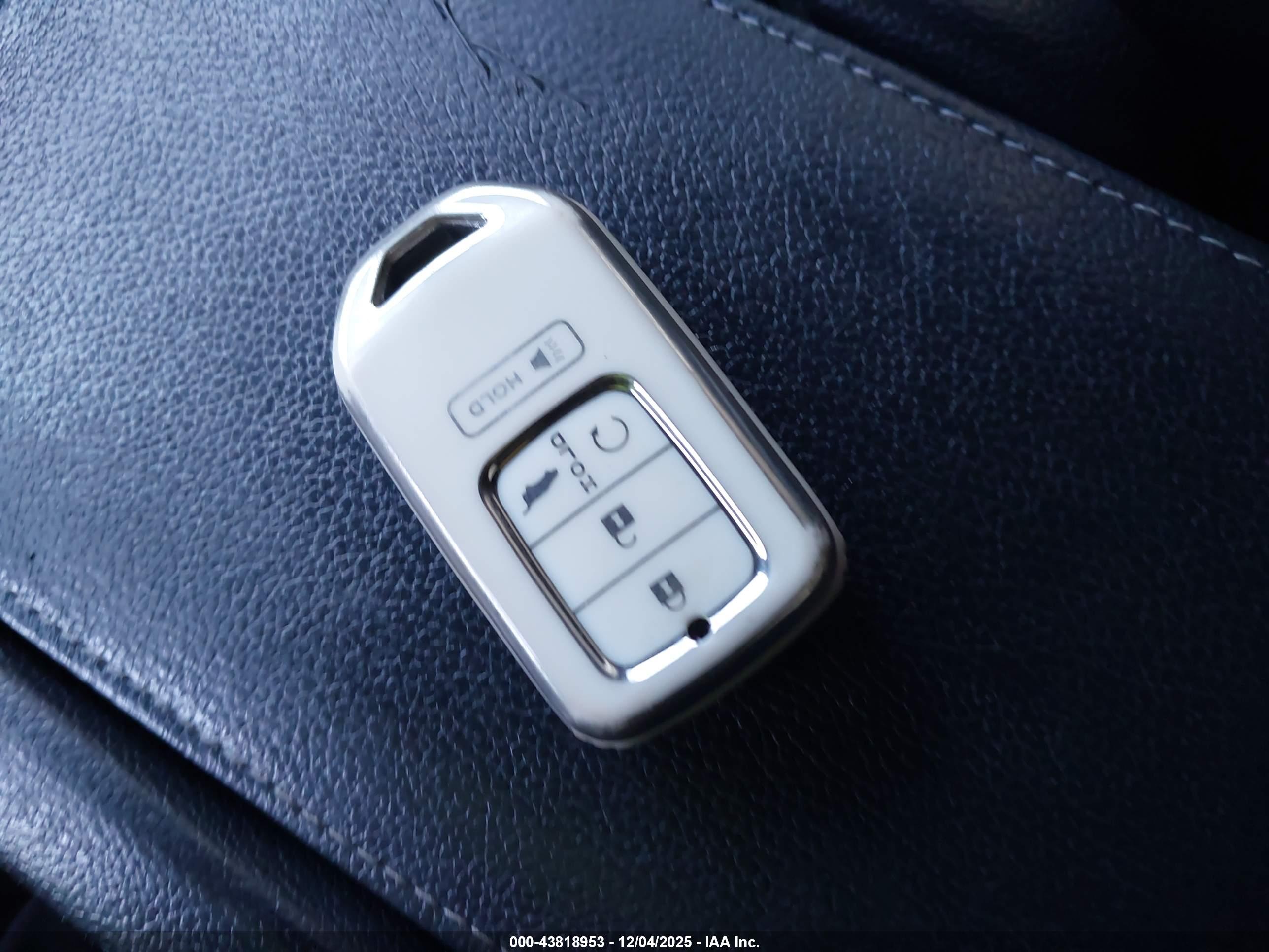 HONDA CIVIC image 11
