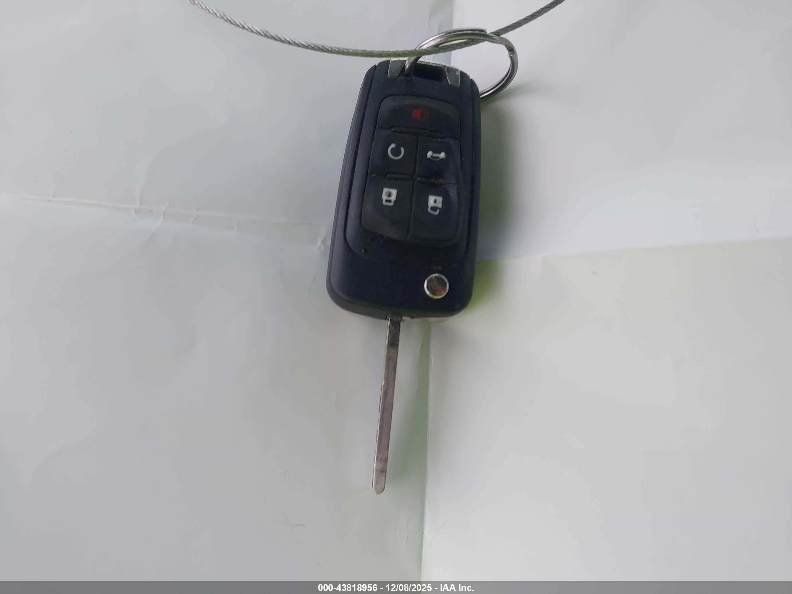 CHEVROLET EQUINOX image 11
