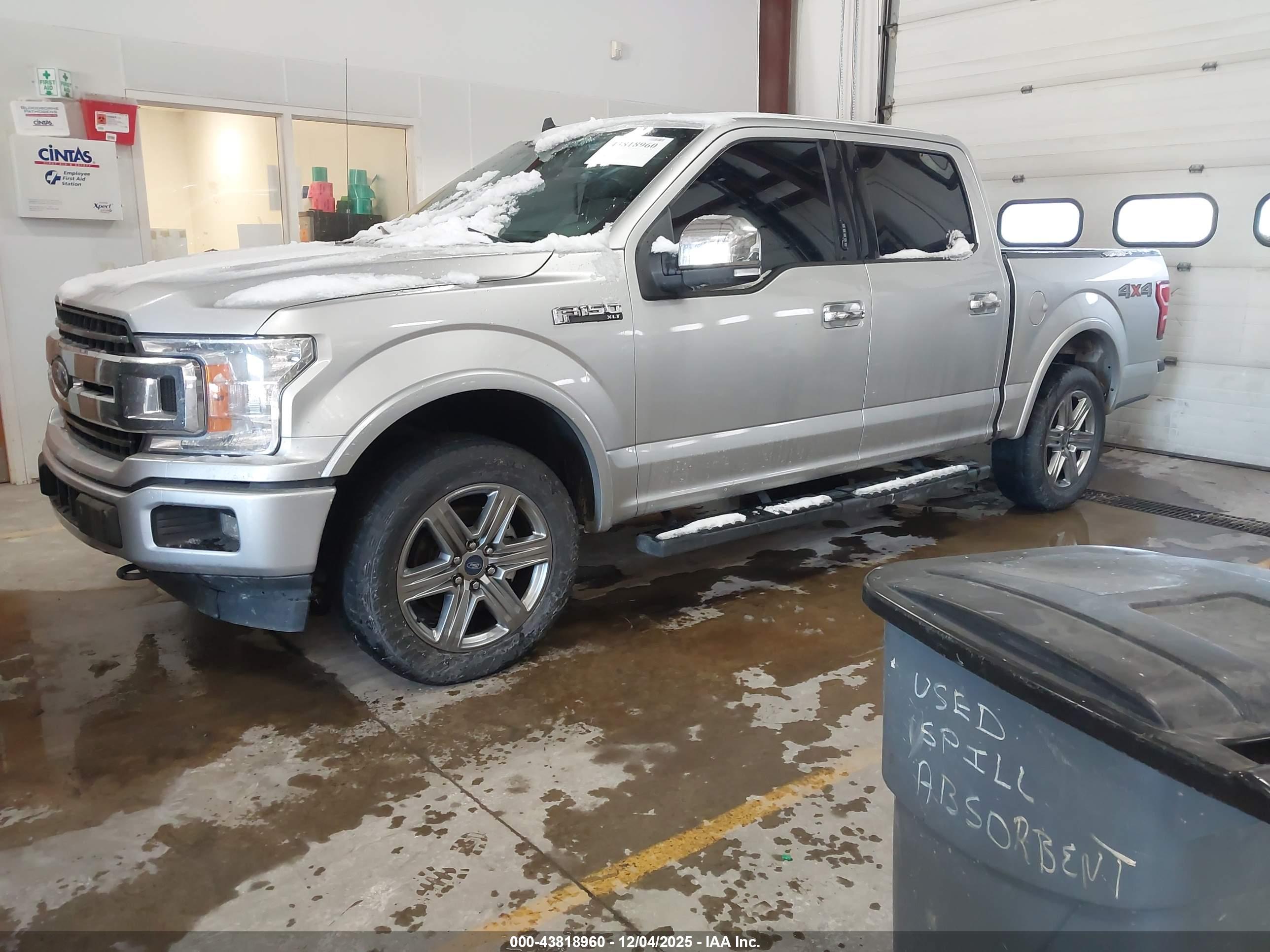 FORD F-150 image 2