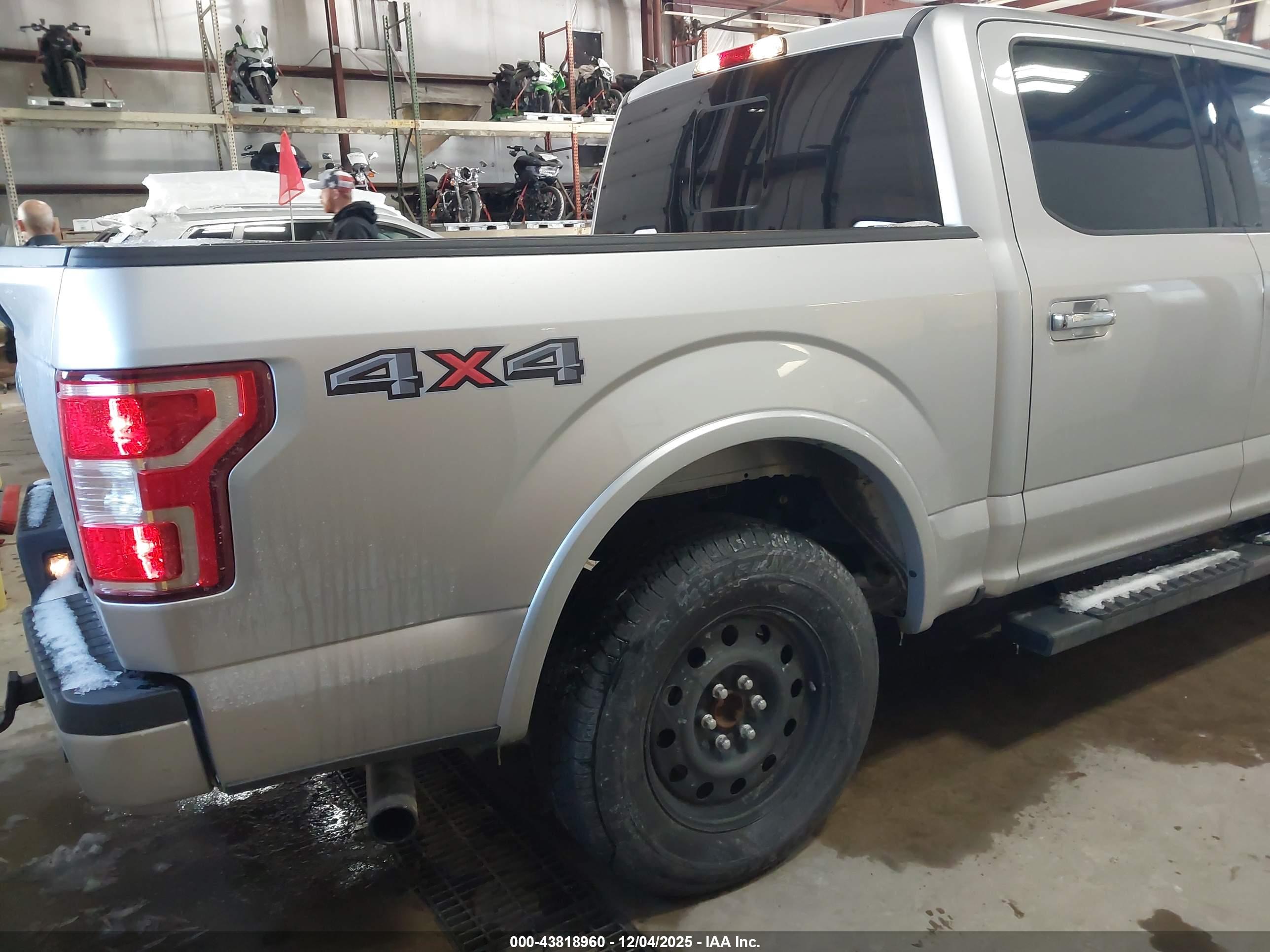 FORD F-150 image 4