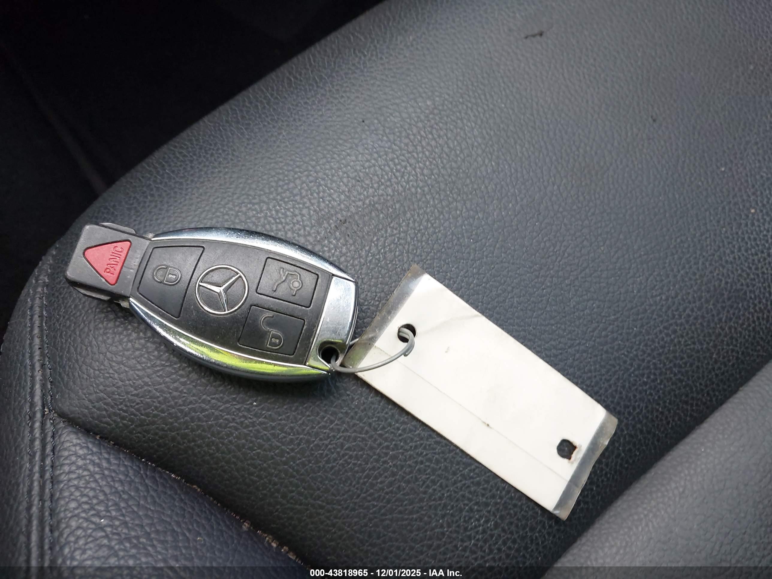 MERCEDES-BENZ CLA image 11